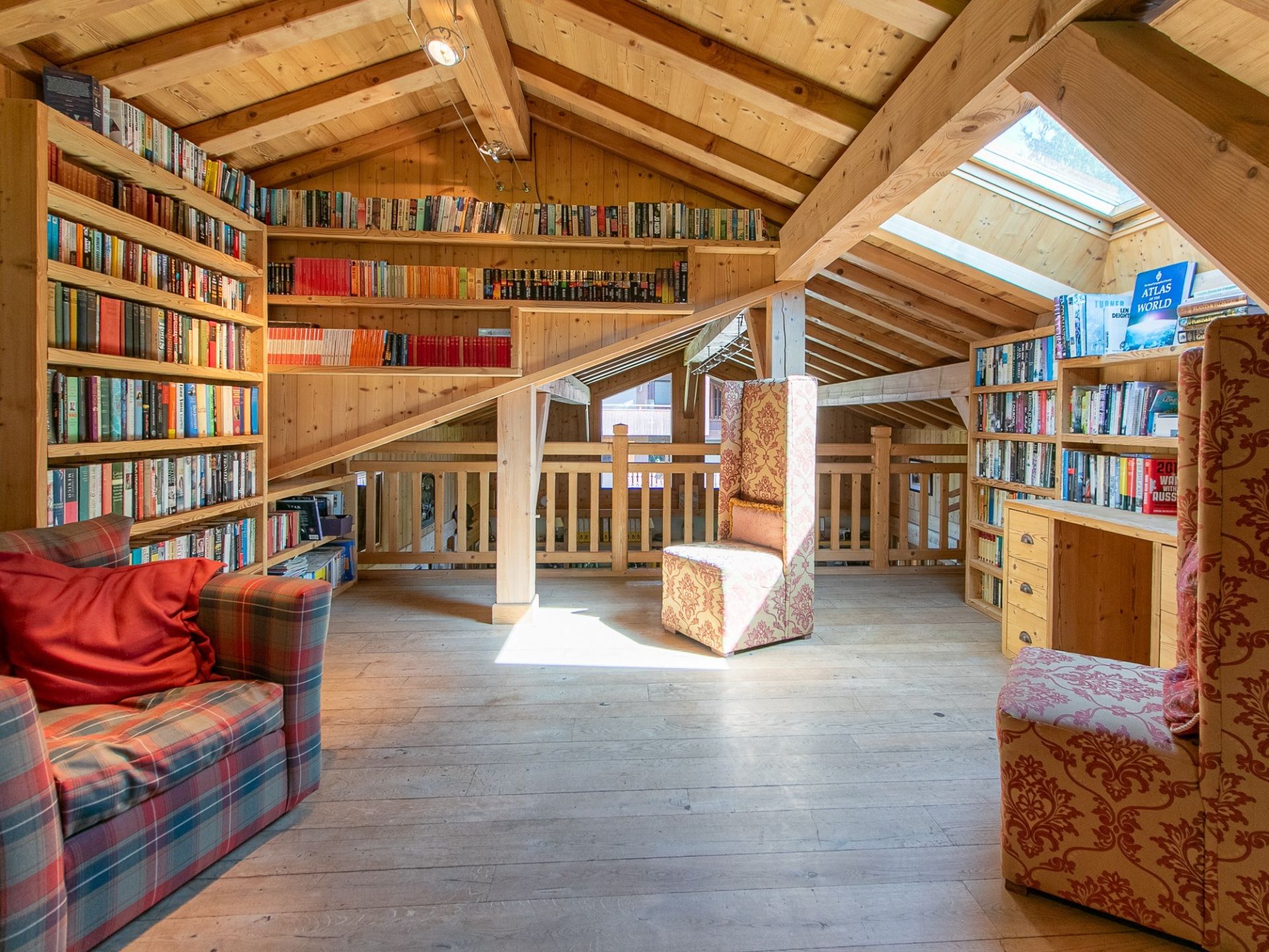 luxury chalet 14 Rooms for sale on SAMOENS (74340)