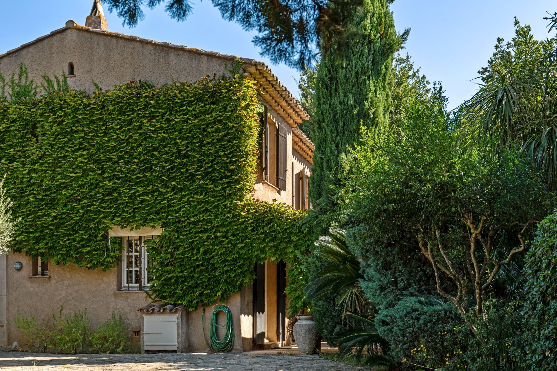 maison provençale de luxe 5 Pièces en vente sur ST TROPEZ (83990)