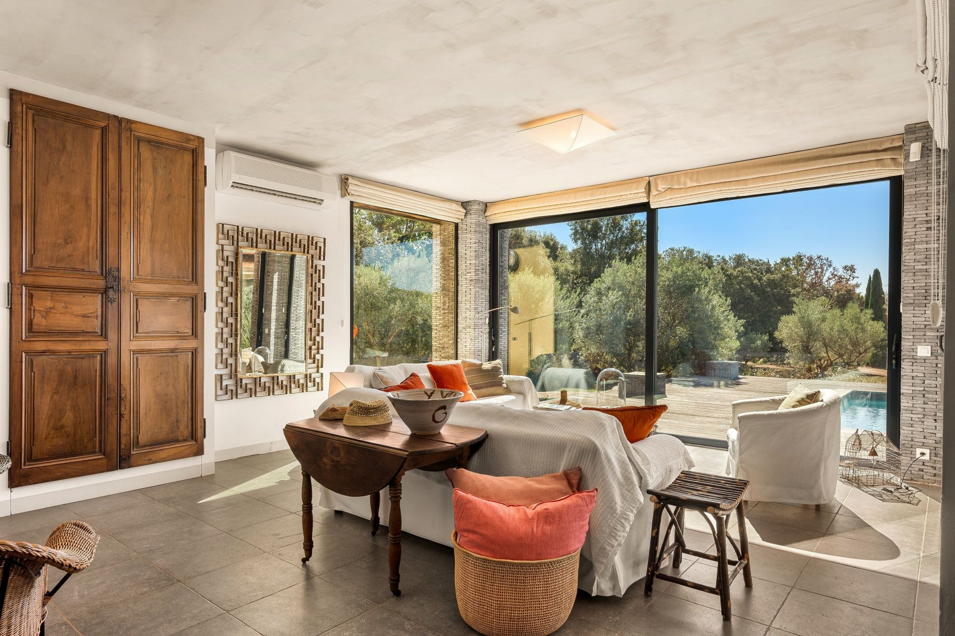 maison de luxe 5 Pièces en vente sur COTIGNAC (83570)