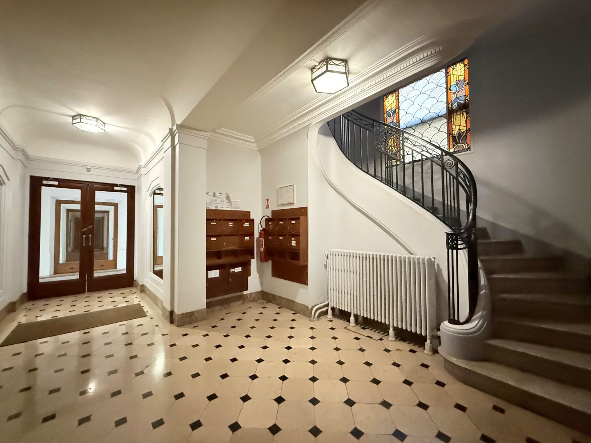 luxury apartment 7 Rooms for sale on LILLE (59000)
