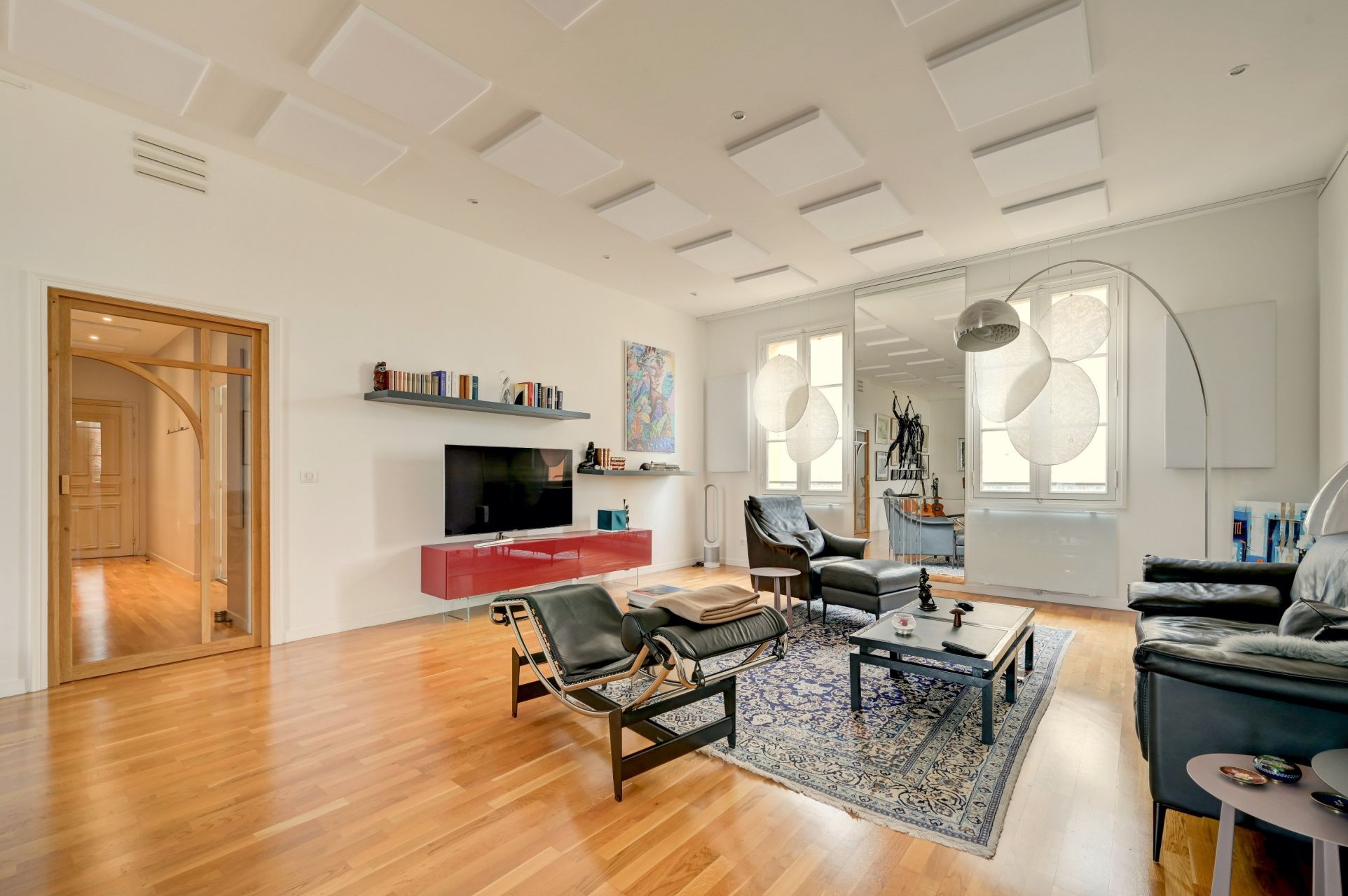 luxury apartment 5 Rooms for sale on AIX EN PROVENCE (13100)