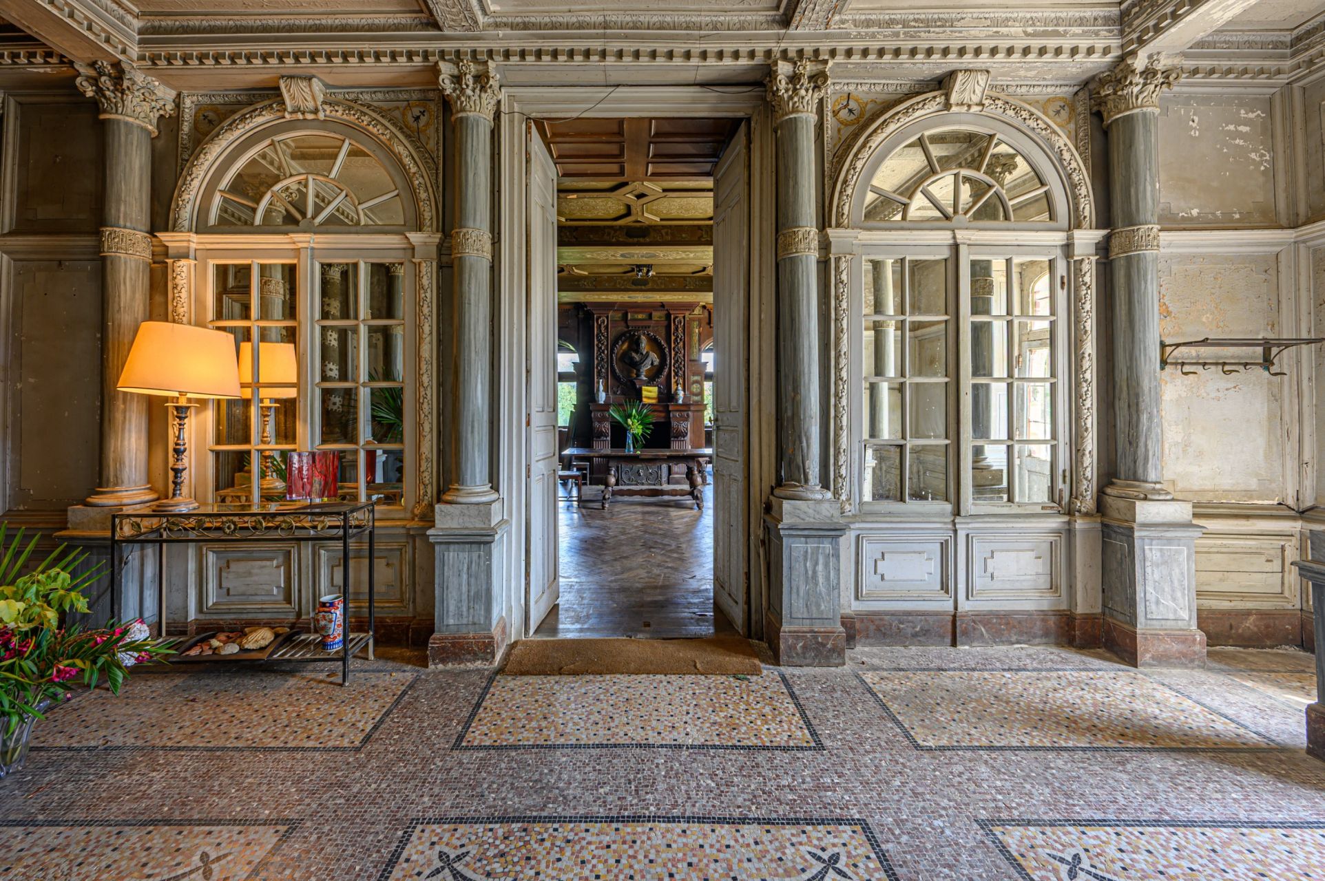 castle 20 Rooms for sale on QUIMPER (29000)