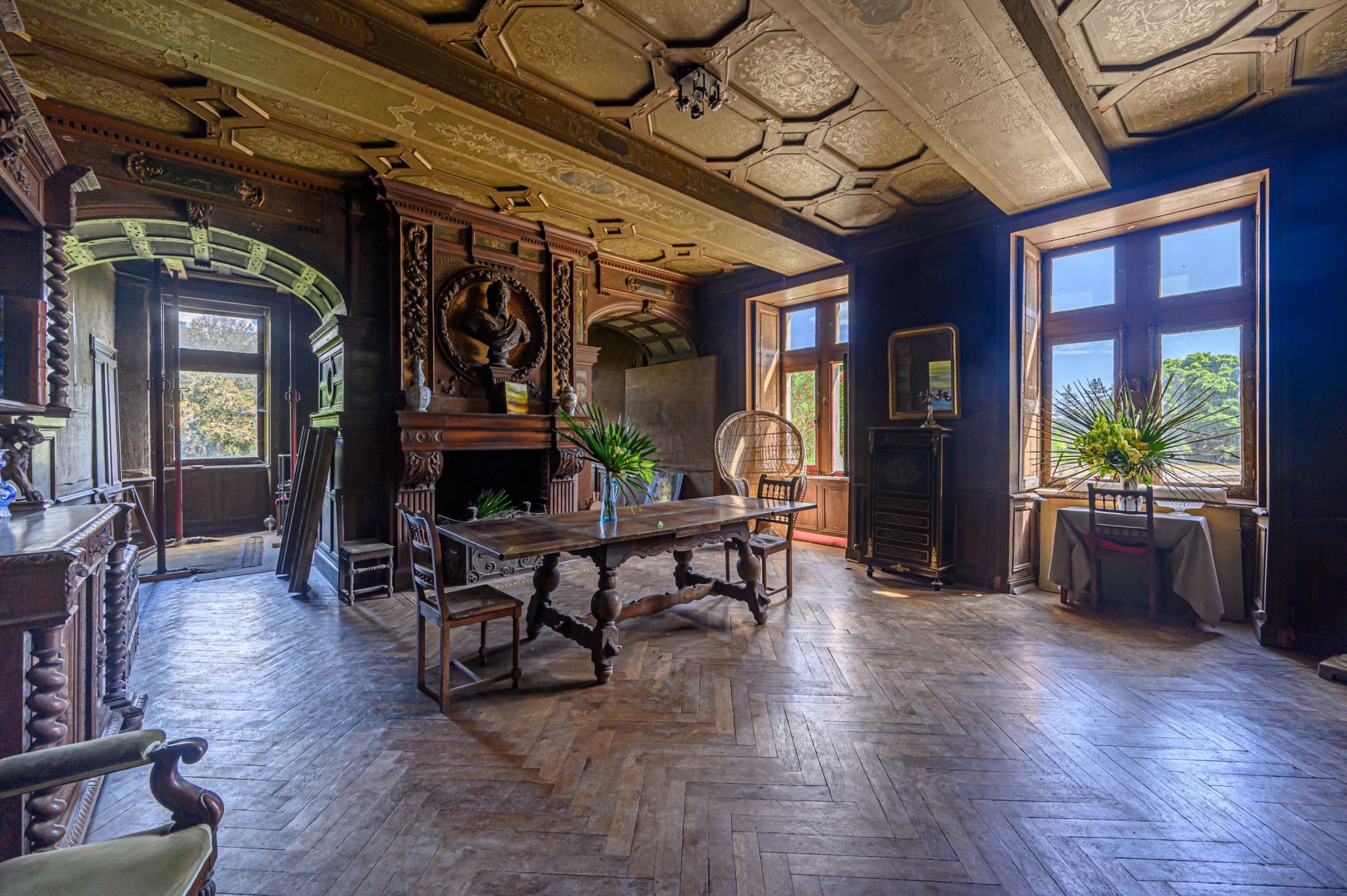 castle 20 Rooms for sale on QUIMPER (29000)
