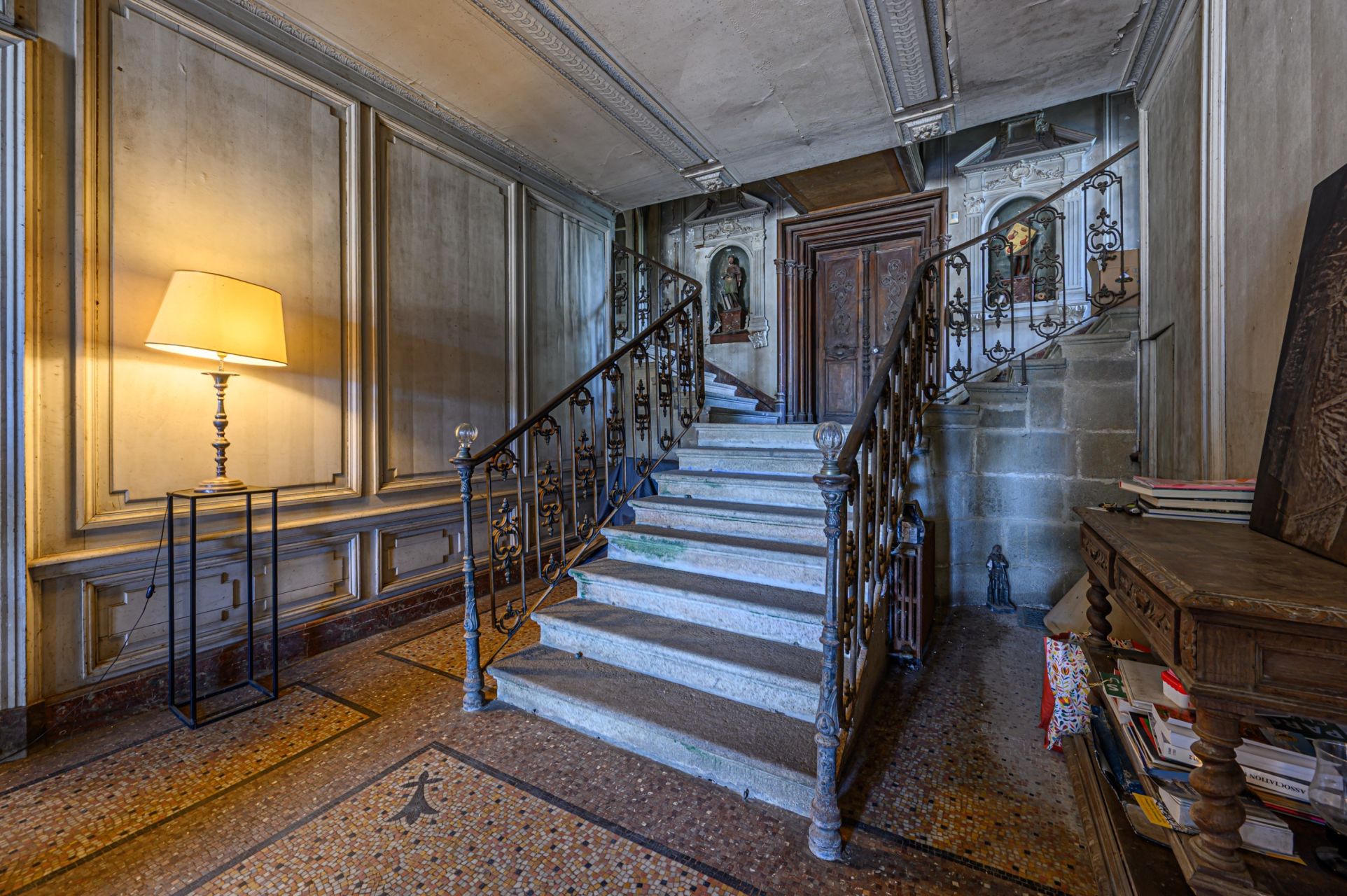 castle 20 Rooms for sale on QUIMPER (29000)
