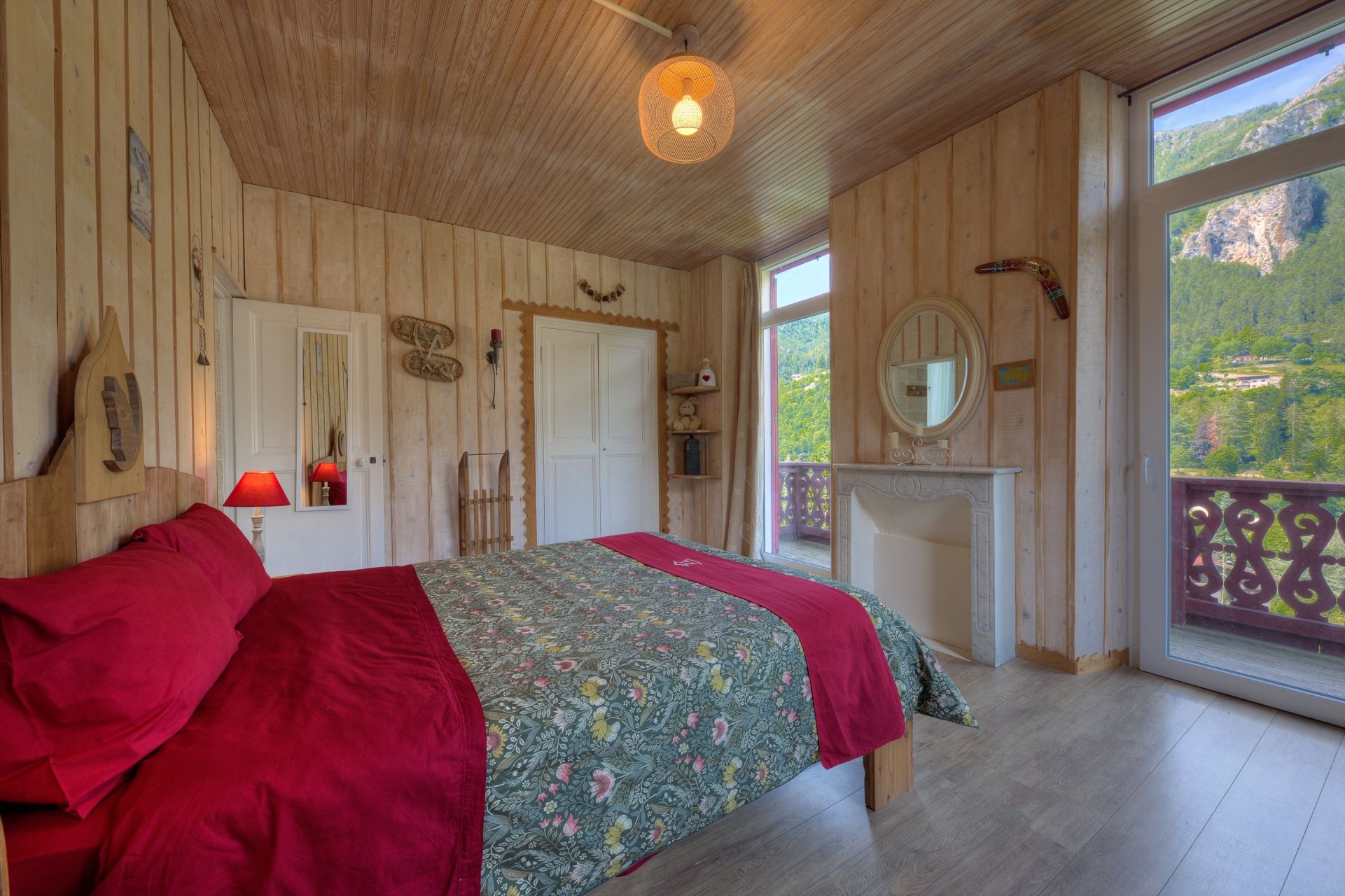 luxury villa 7 Rooms for sale on ST MARTIN VESUBIE (06450)