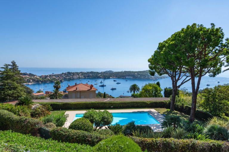 appartement de luxe 3 Pièces en vente sur VILLEFRANCHE SUR MER (06230)