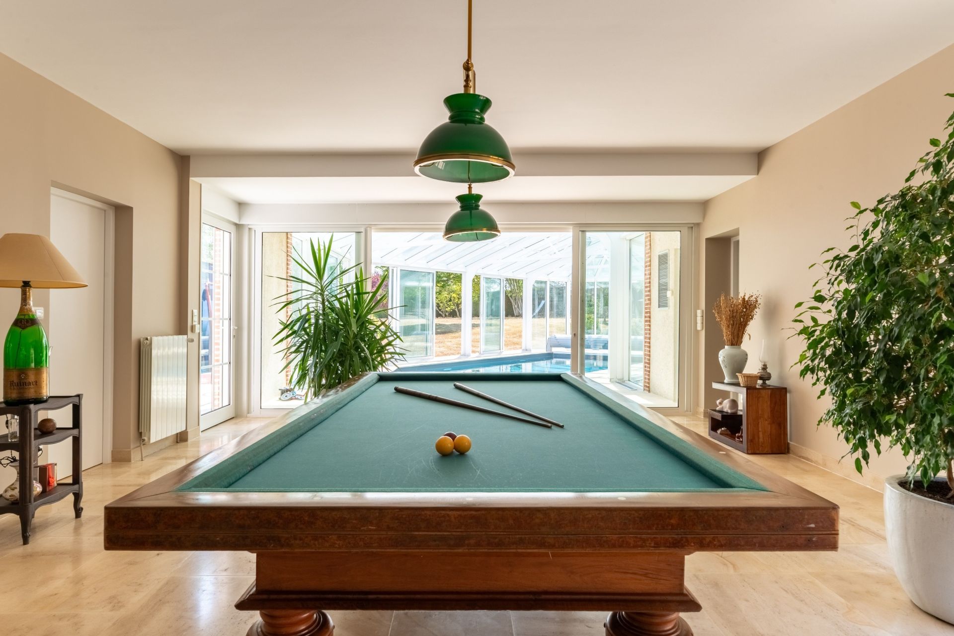 luxury house 8 Rooms for sale on ST VIGOR (27930)