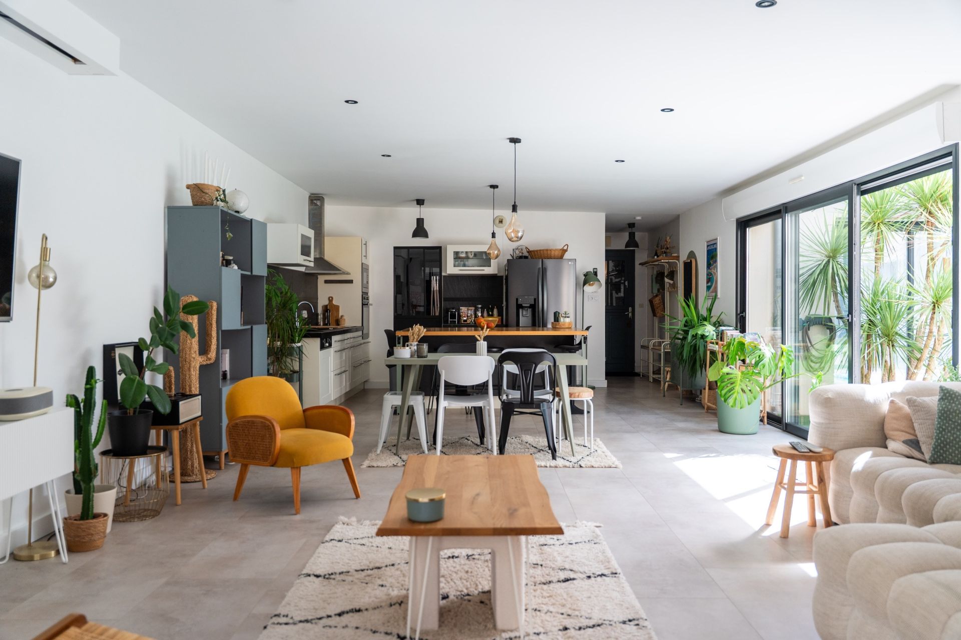 maison contemporaine 5 Pièces en vente sur ANGOULINS (17690)