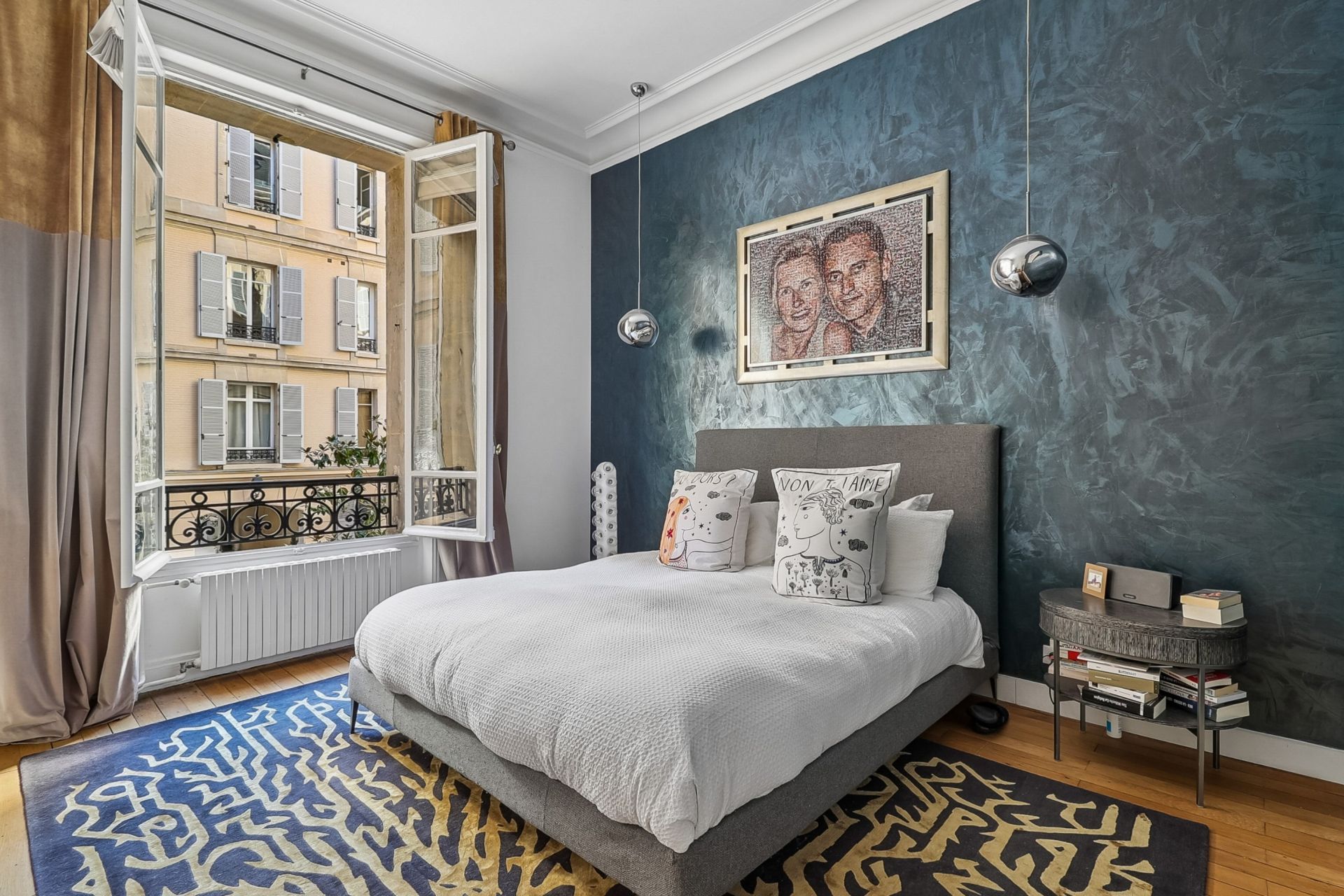 luxury apartment 5 Rooms for sale on PARIS (75016)