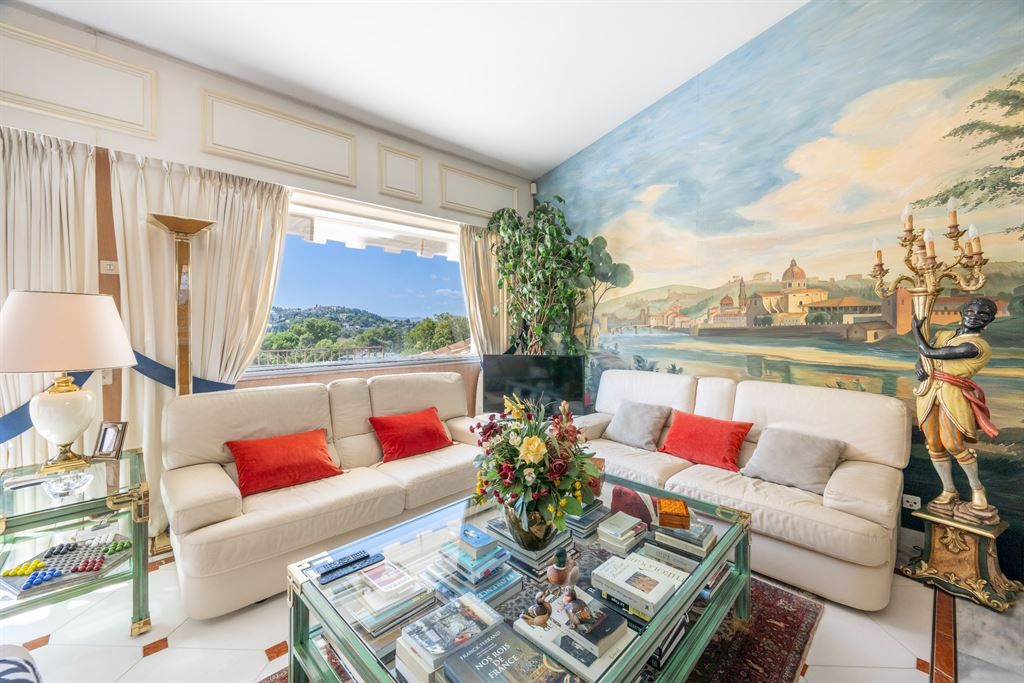 luxury provencale house 7 Rooms for sale on MOUGINS (06250)