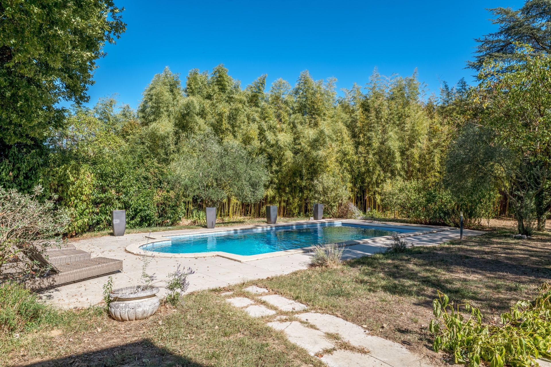 luxury house 7 Rooms for sale on ST GENIS LAVAL (69230)