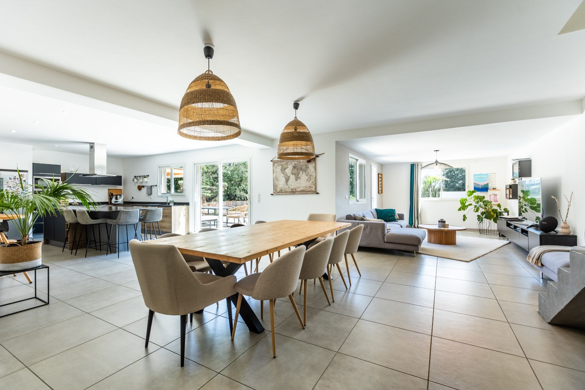 luxury house 9 Rooms for sale on LE SOLER (66270)