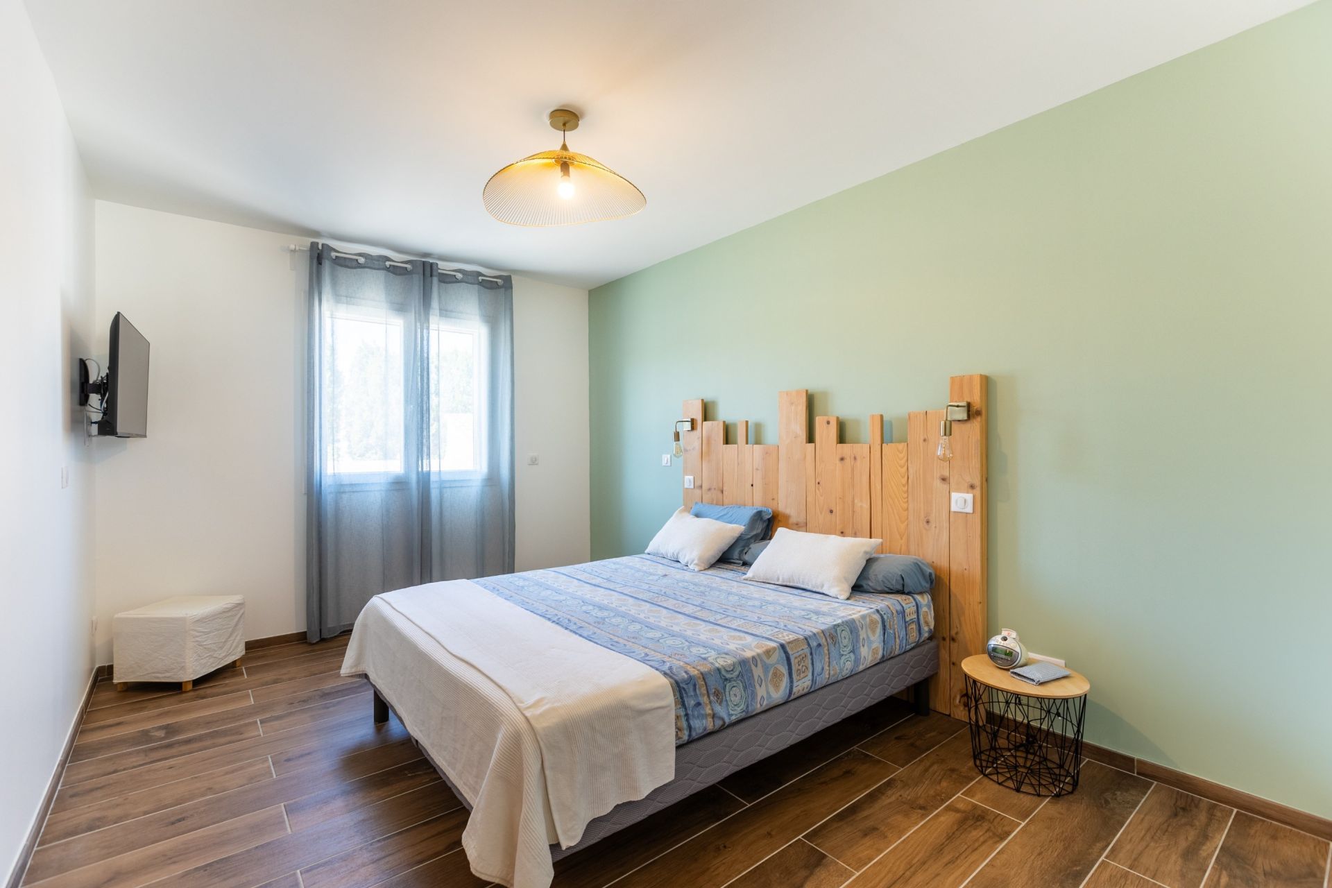 luxury house 9 Rooms for sale on LE SOLER (66270)