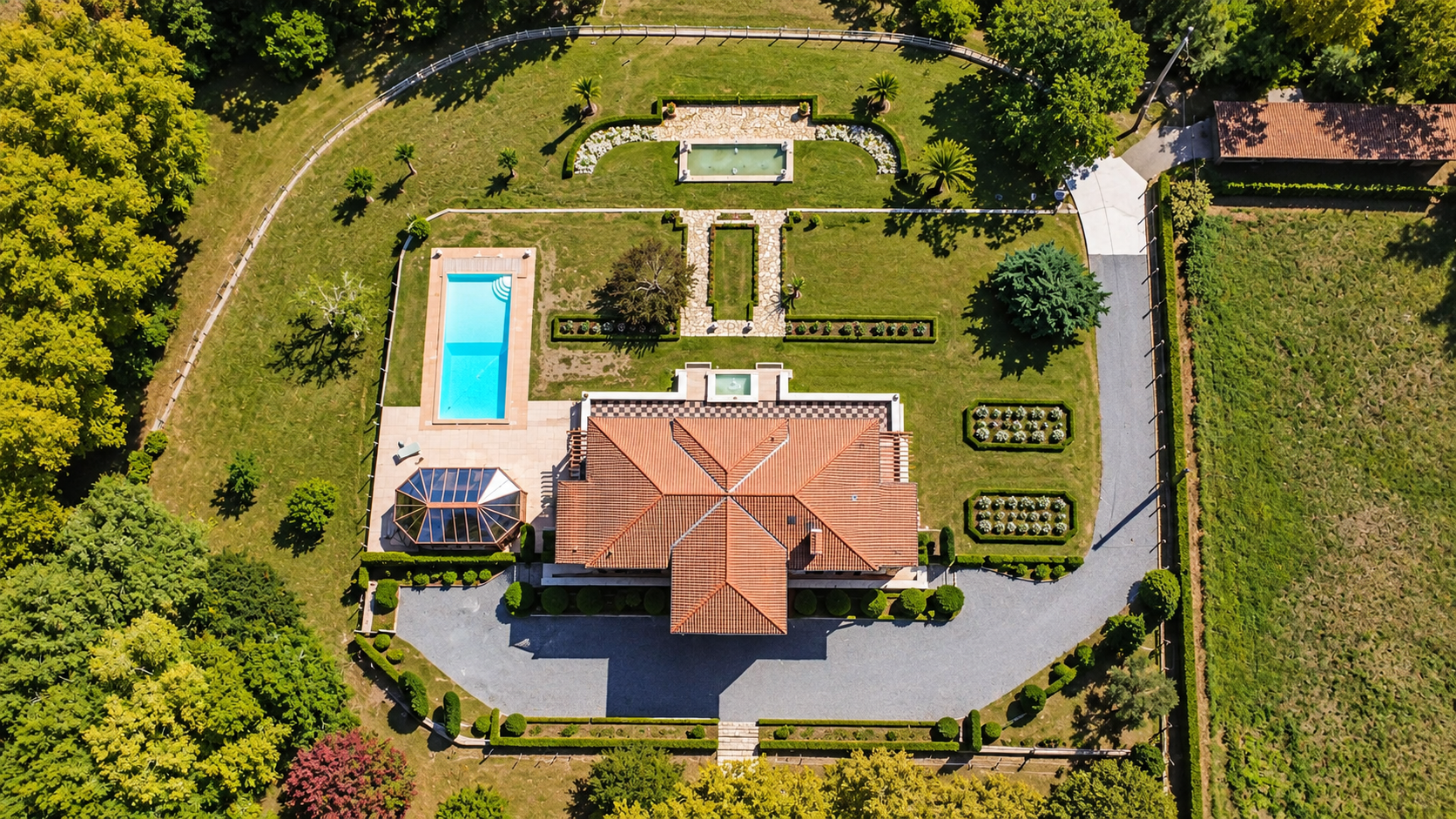 mansion 11 Rooms for sale on BAYONNE (64100)