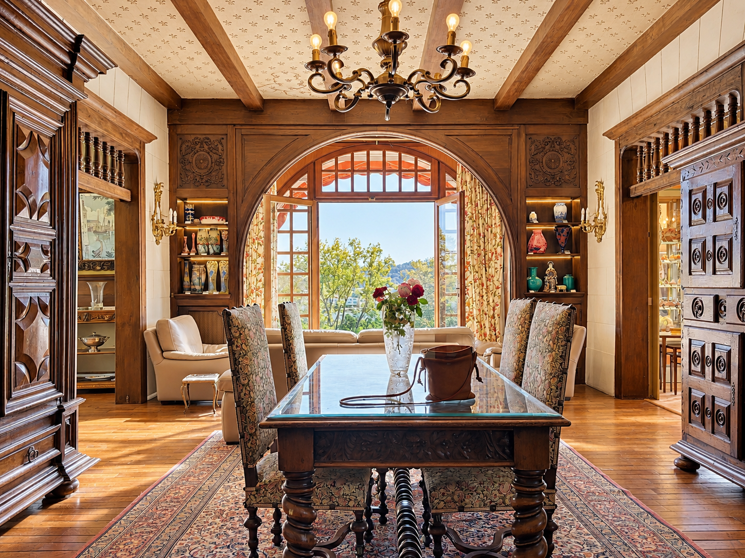mansion 11 Rooms for sale on BAYONNE (64100)