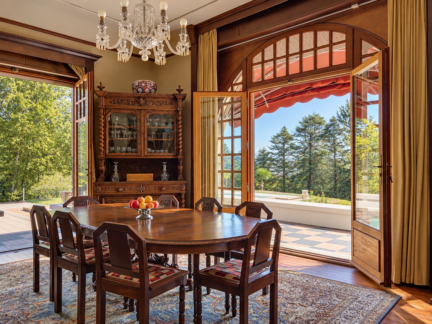 mansion 11 Rooms for sale on BAYONNE (64100)