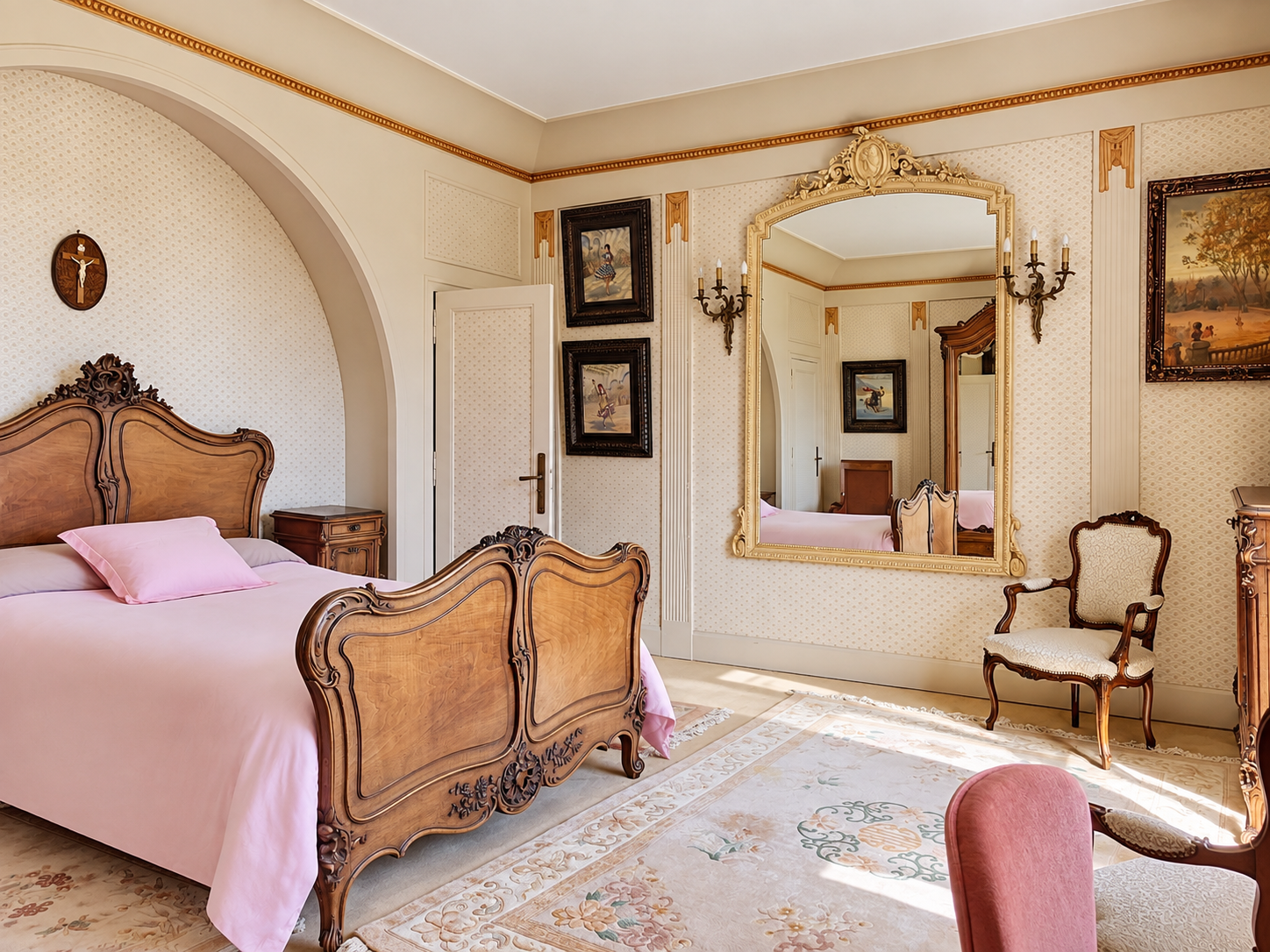 mansion 11 Rooms for sale on BAYONNE (64100)