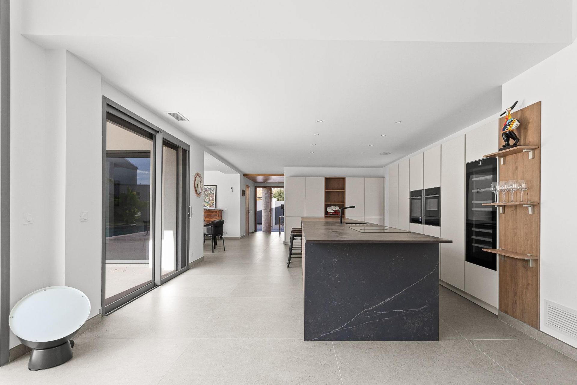 luxury villa 6 Rooms for sale on PEROLS (34470)