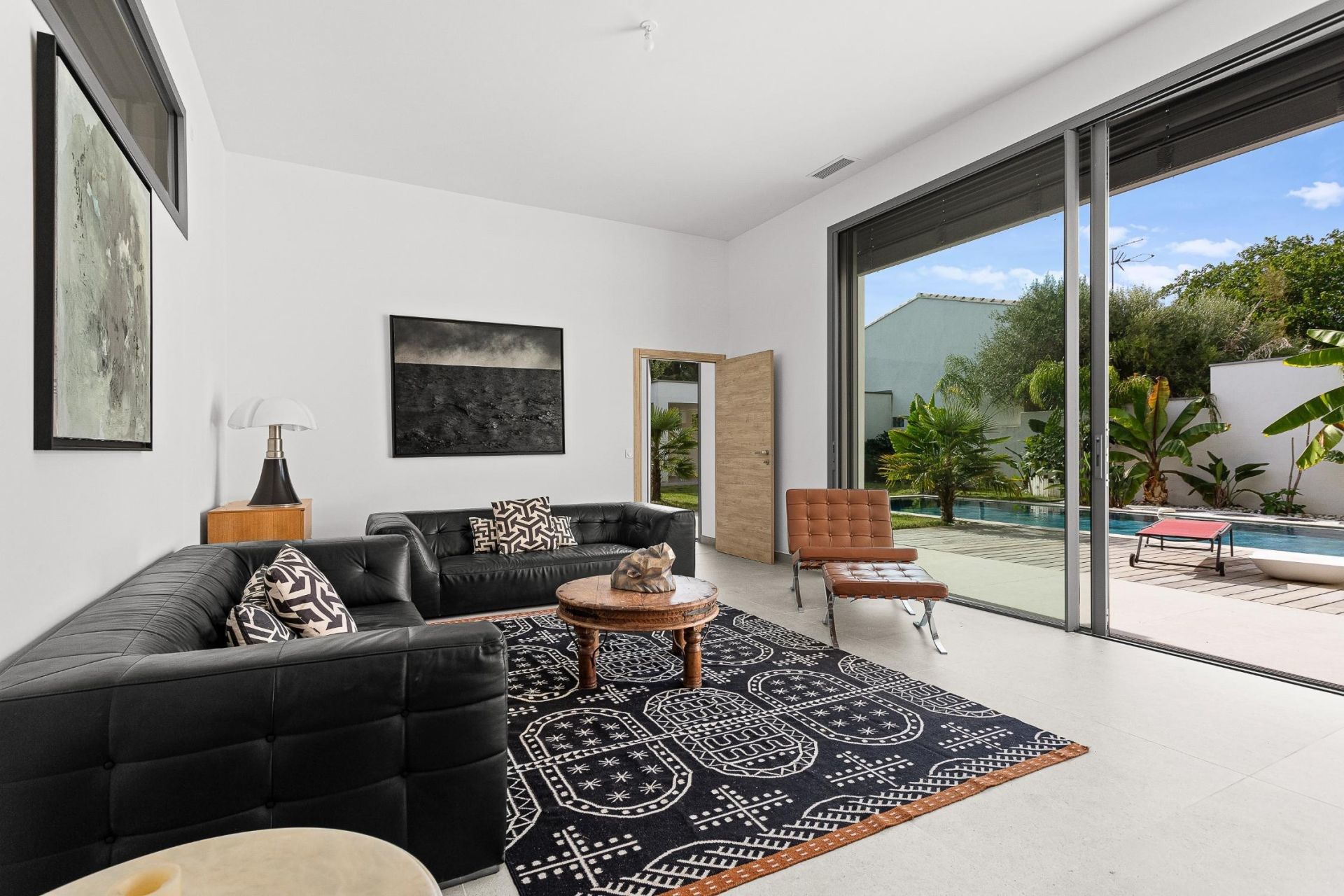 luxury villa 6 Rooms for sale on PEROLS (34470)
