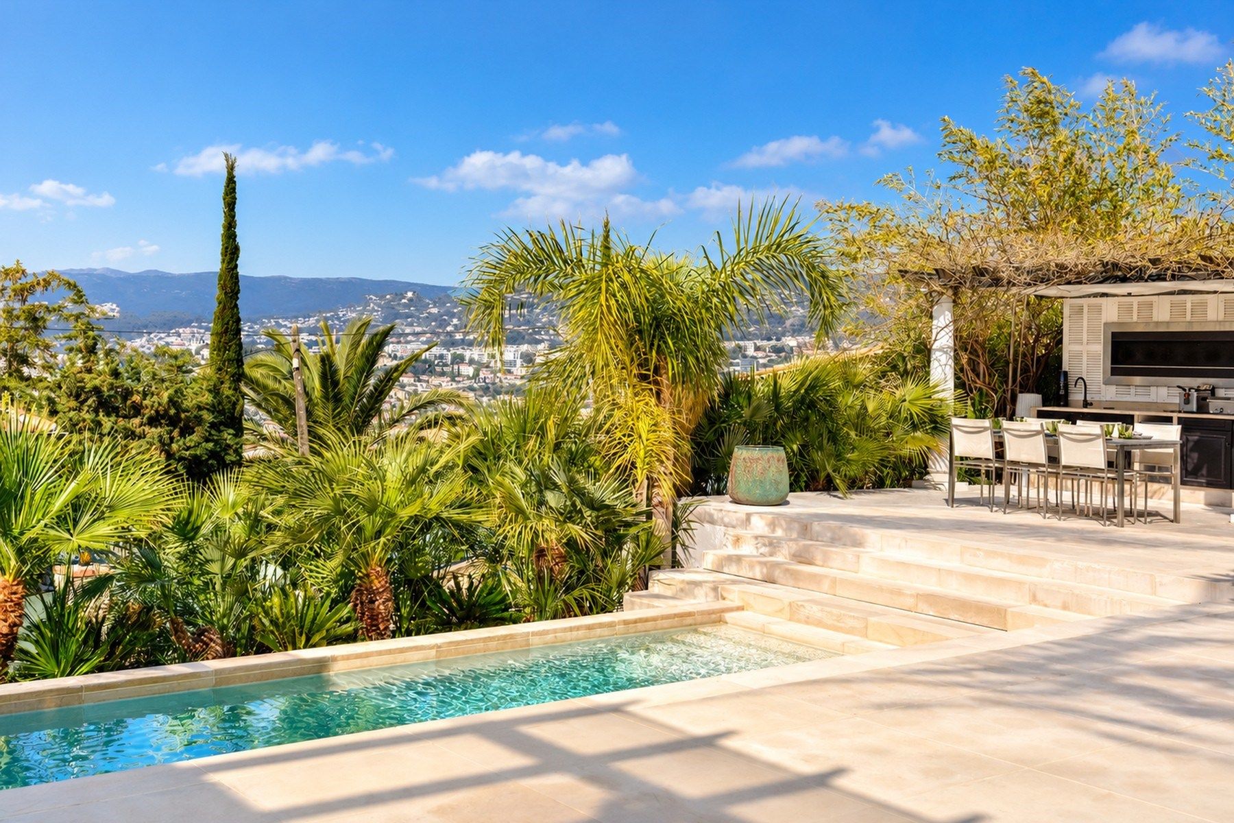 hôtel particulier 8 Pièces en vente sur NICE (06000)
