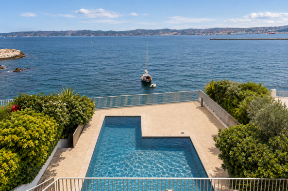 Sale Luxury house Marseille 7 6&nbsp;Rooms 288&nbsp;m²