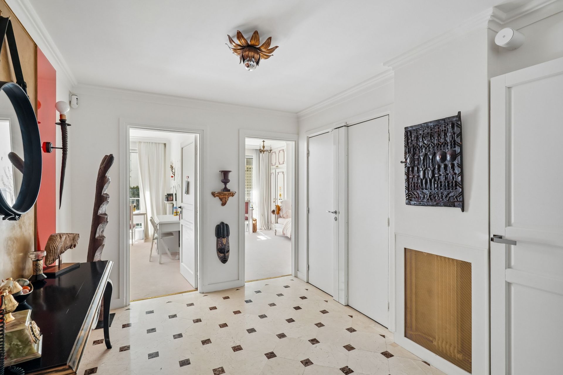 luxury apartment 5 Rooms for sale on PARIS (75016)