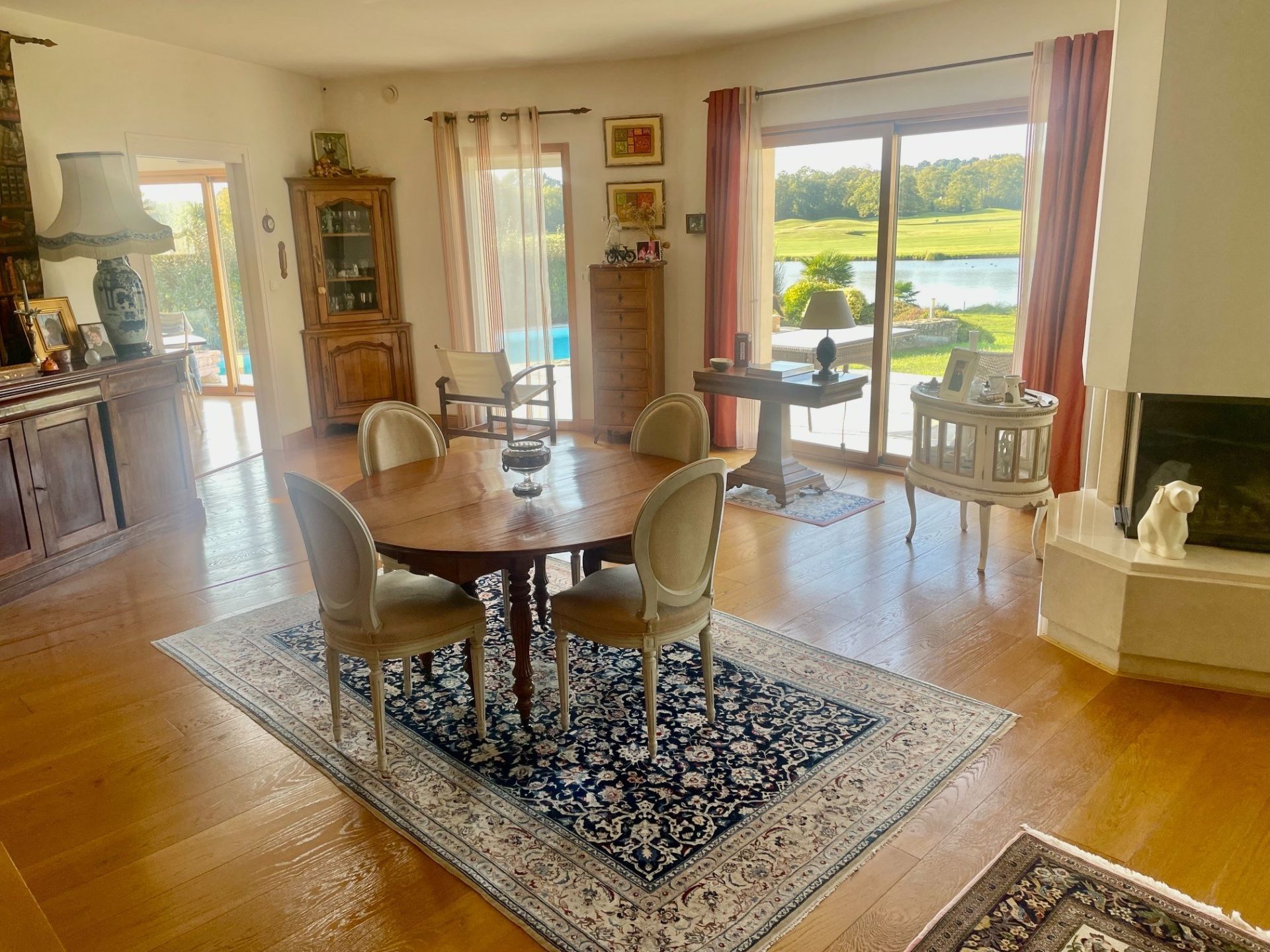 luxury house 6 Rooms for sale on LA BAULE ESCOUBLAC (44500)
