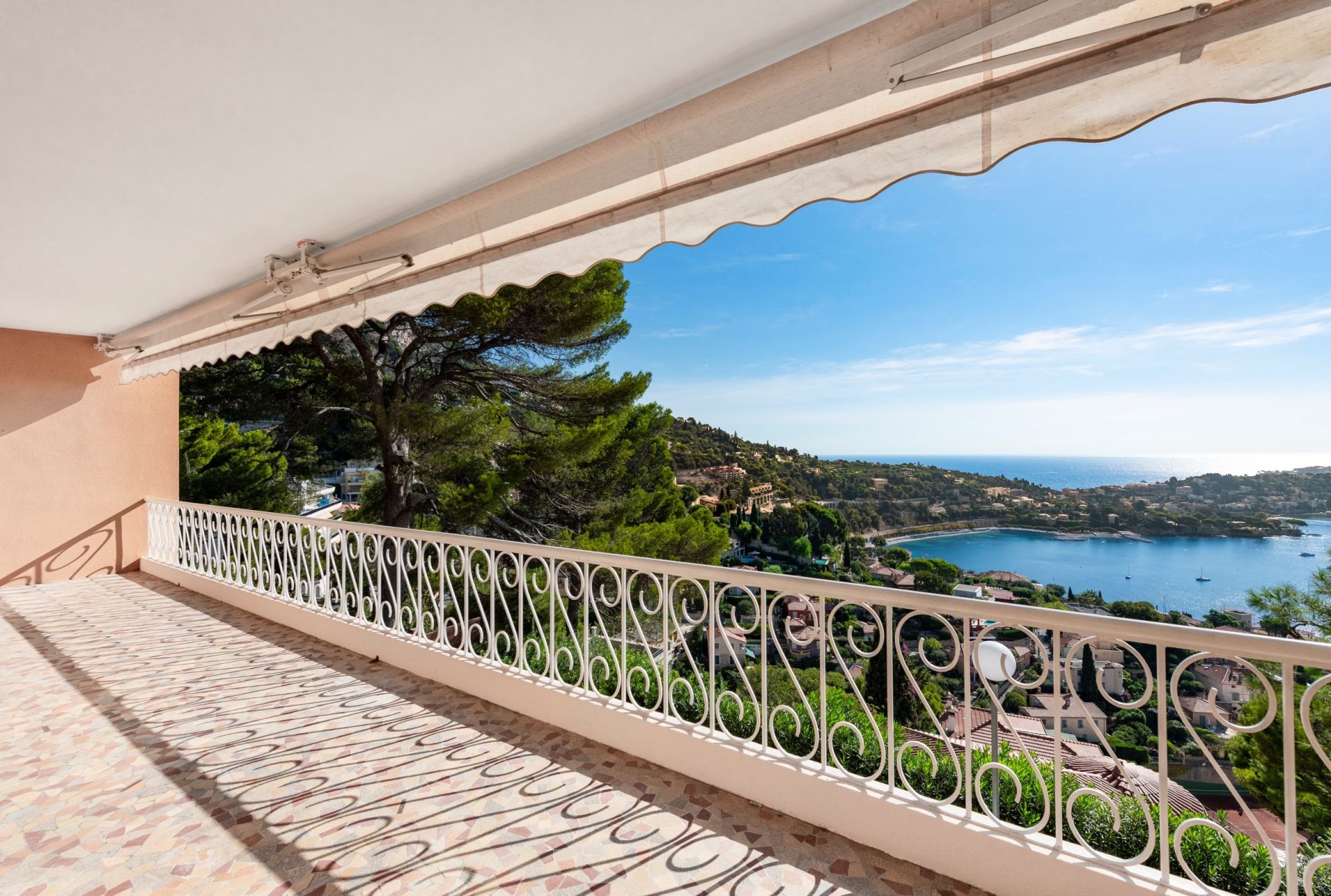 appartement de luxe 3 Pièces en vente sur VILLEFRANCHE SUR MER (06230)