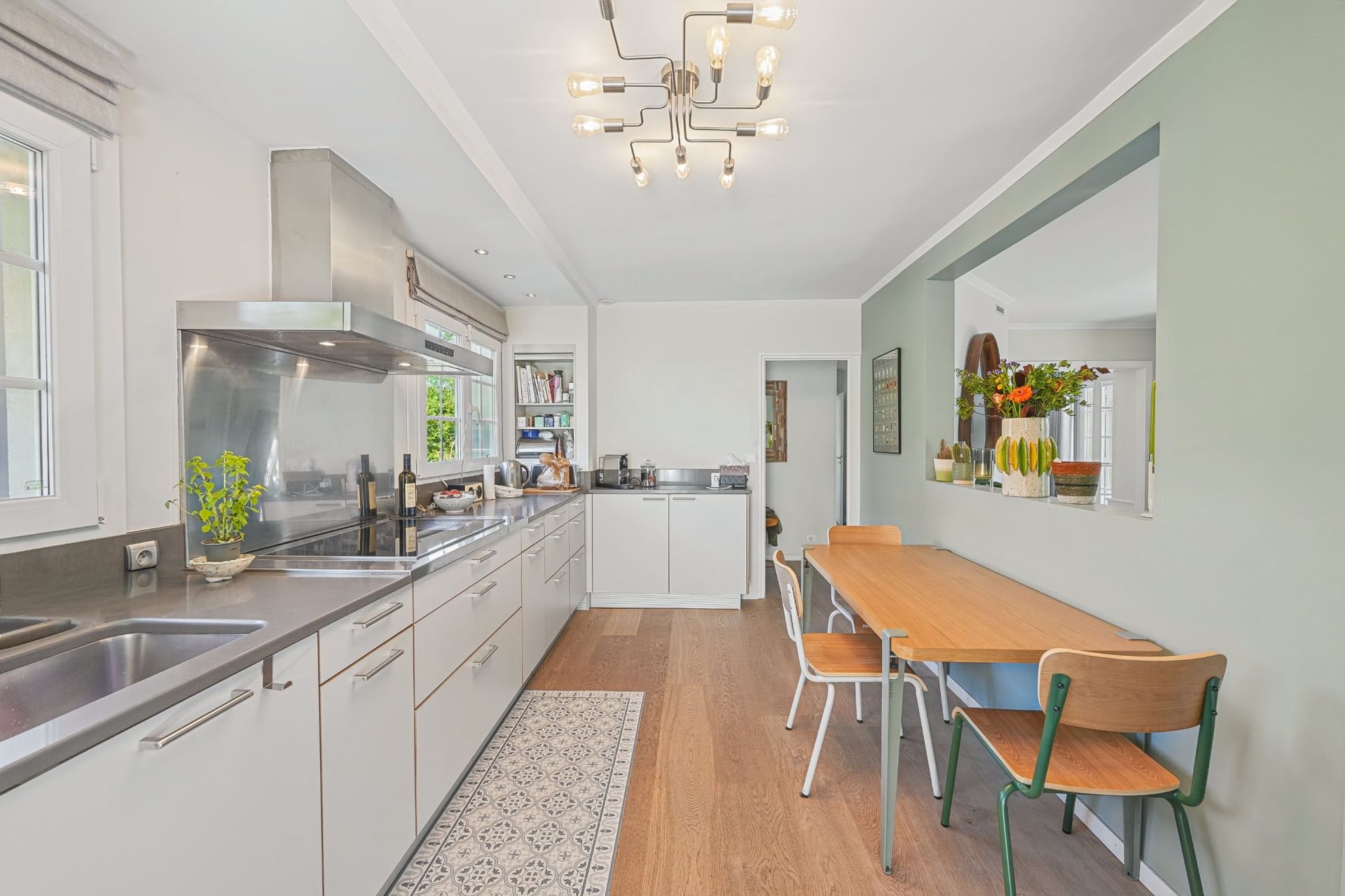maison de luxe 8 Pièces en vente sur DIVONNE LES BAINS (01220)