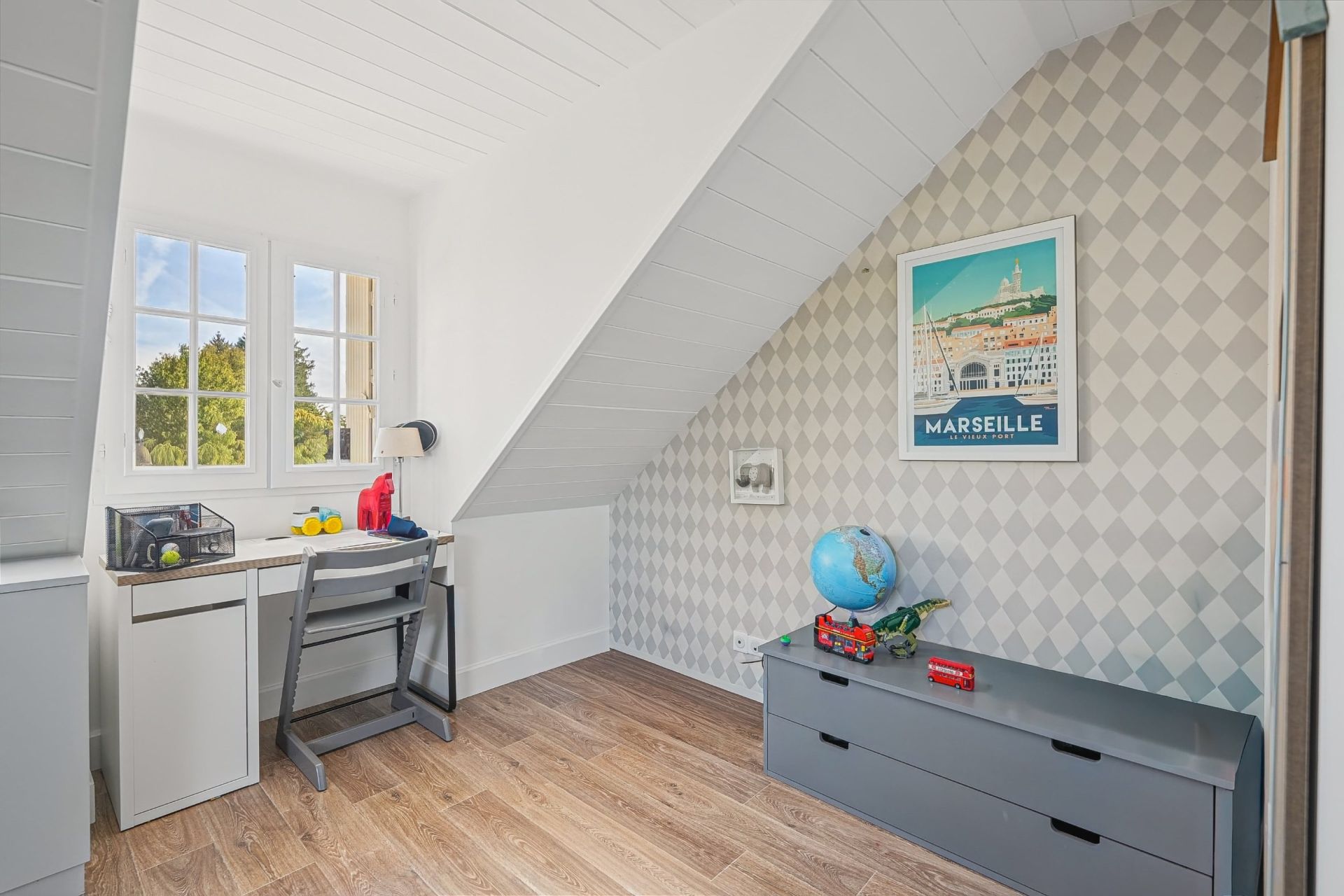 maison de luxe 8 Pièces en vente sur DIVONNE LES BAINS (01220)