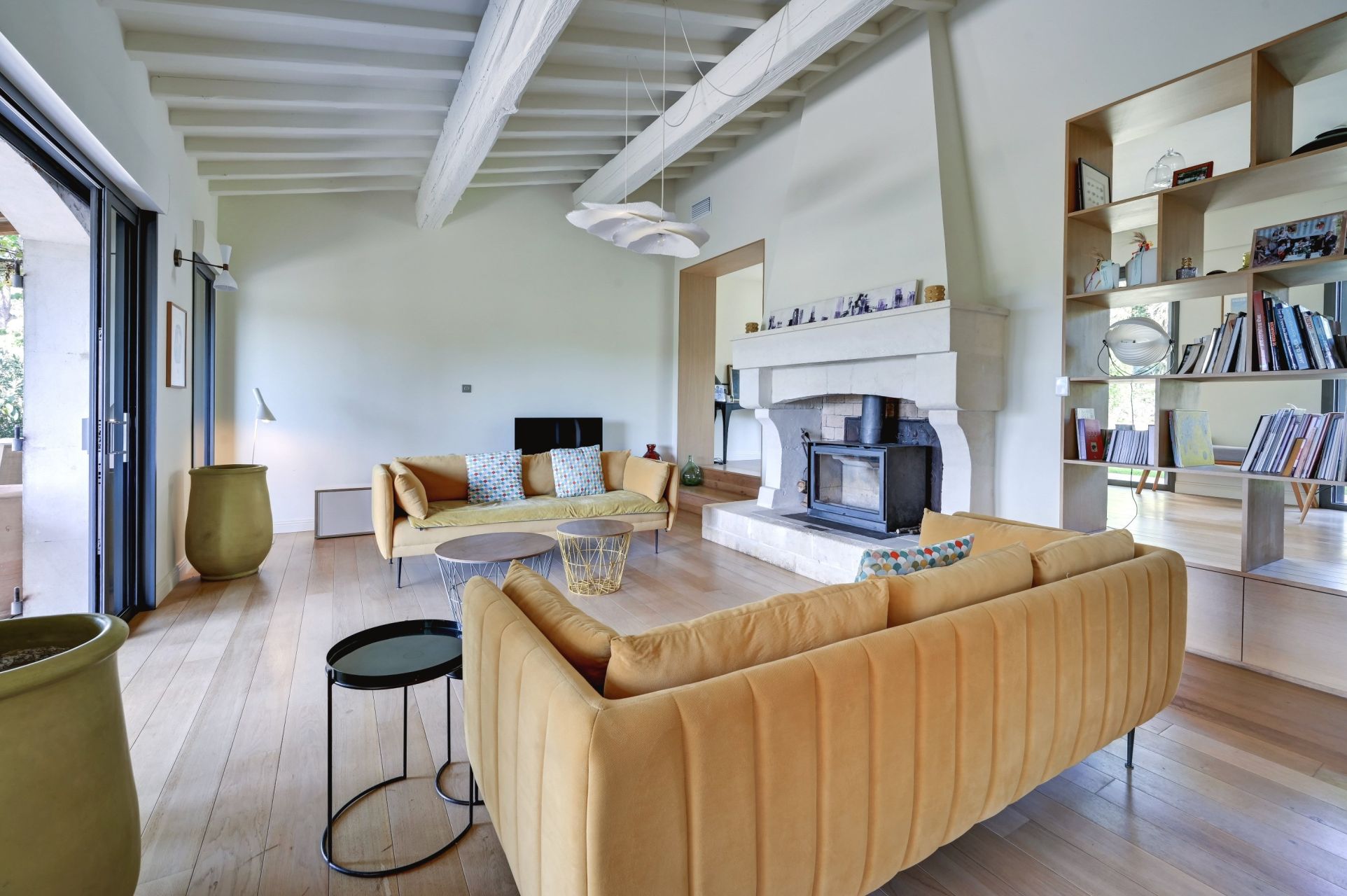 luxury house 12 Rooms for sale on MAUSSANE LES ALPILLES (13520)