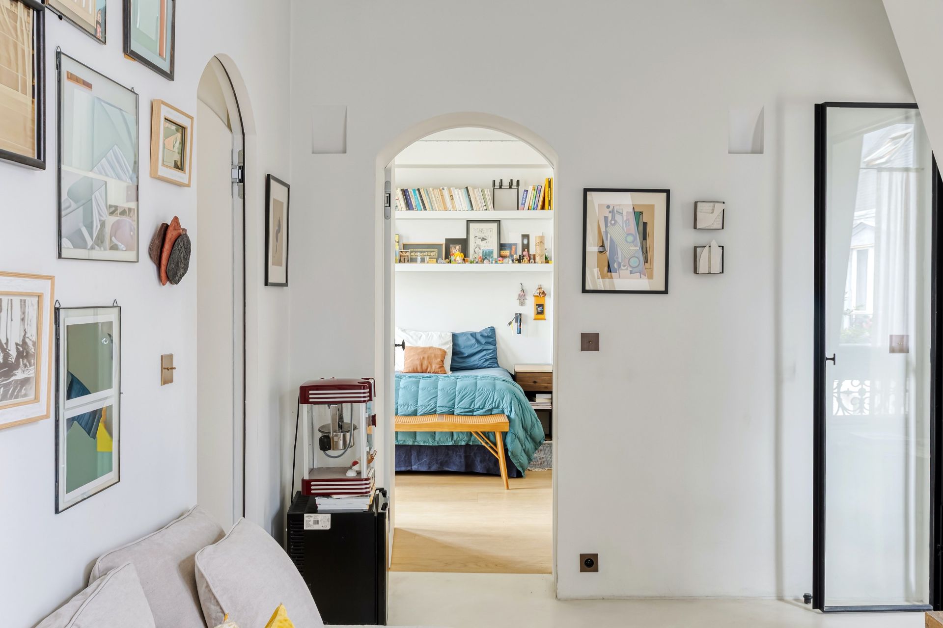 luxury apartment 6 Rooms for sale on PARIS (75007)