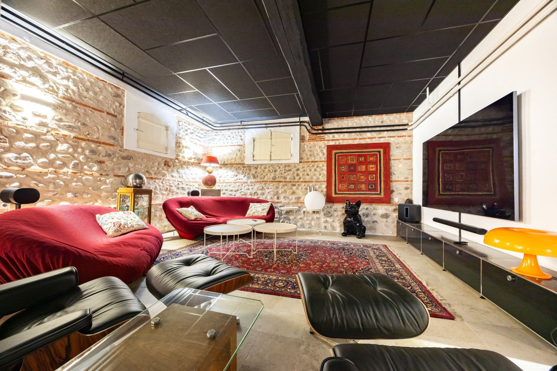 luxury house 6 Rooms for sale on PERPIGNAN (66000)