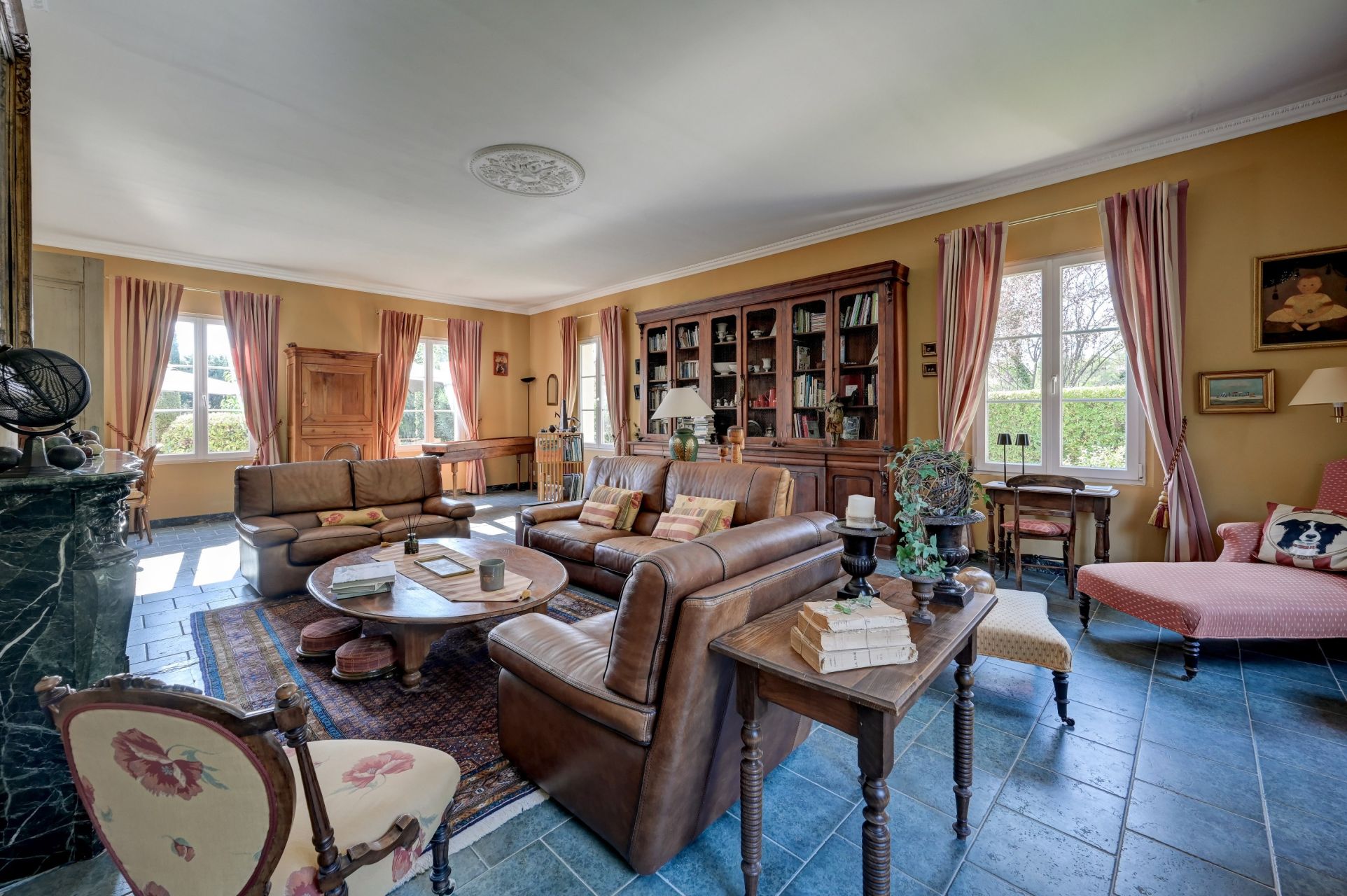 bastide 8 Pièces en vente sur AIX EN PROVENCE (13100)