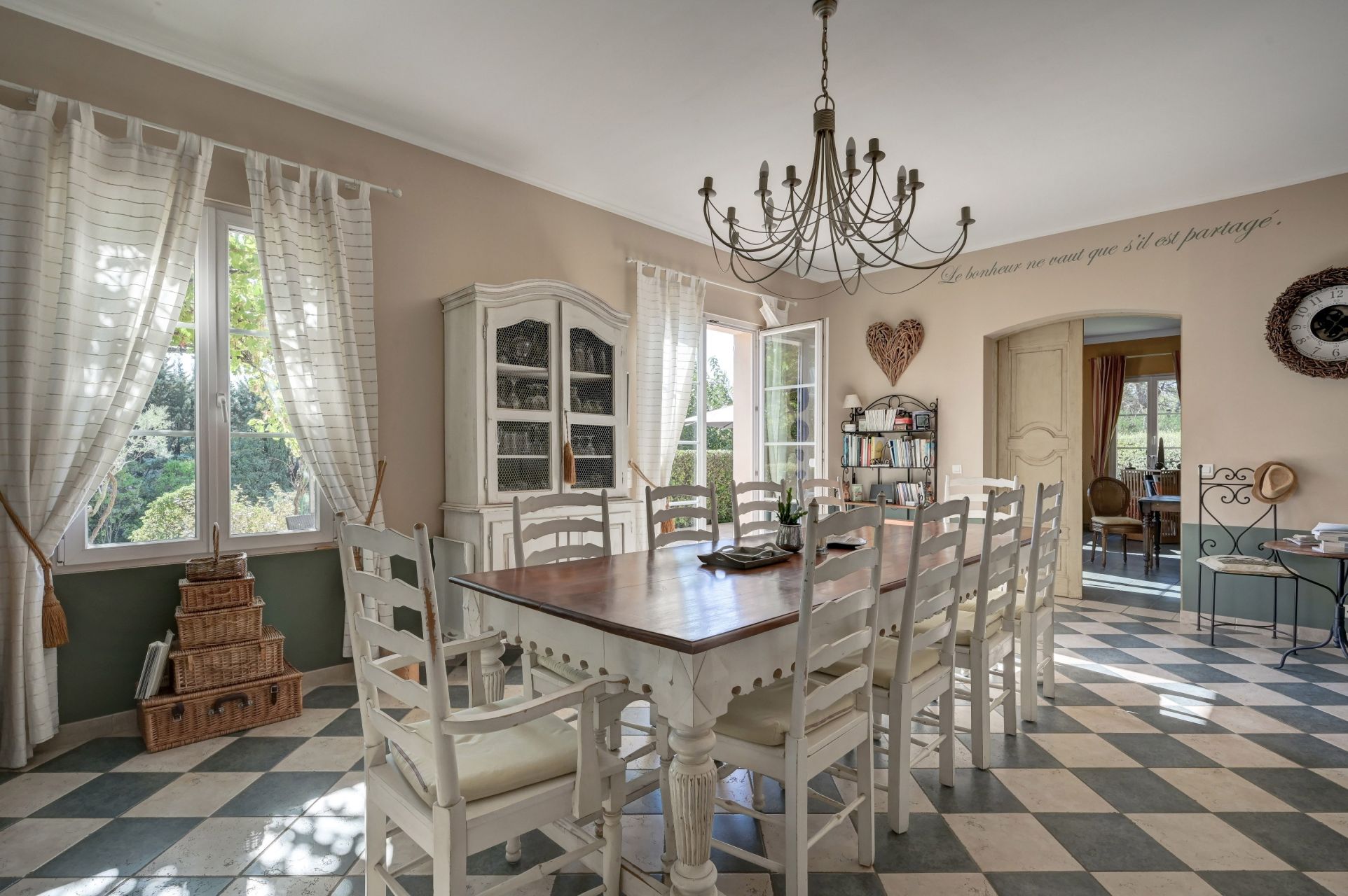 luxury house 8 Rooms for sale on CABRIES (13480)