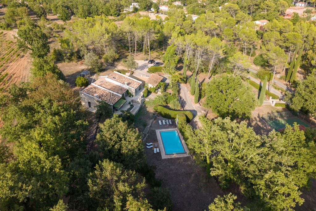luxury provencale house 6 Rooms for sale on ST PAUL EN FORET (83440)
