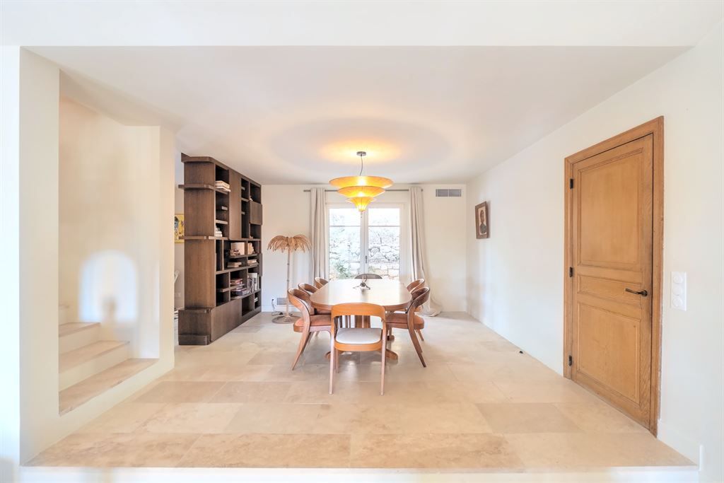 maison provençale de luxe 8 Pièces en vente sur PLASCASSIER (06130)