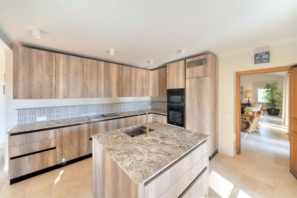 maison provençale de luxe 8 Pièces en vente sur PLASCASSIER (06130)