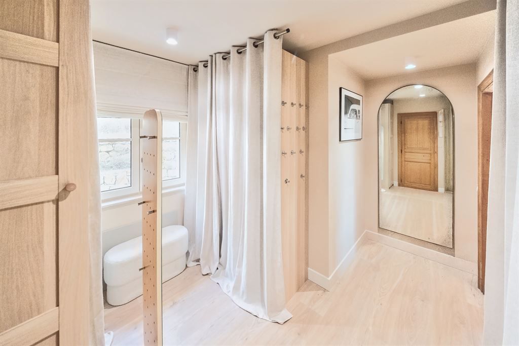 maison provençale de luxe 8 Pièces en vente sur PLASCASSIER (06130)