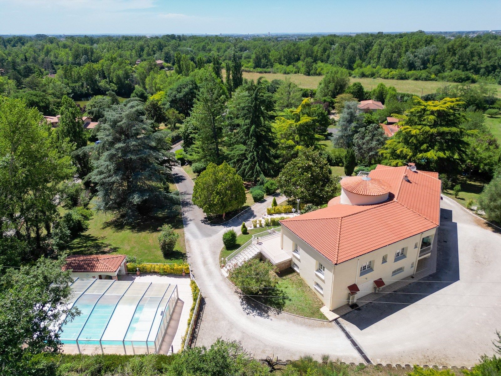 maison de luxe 13 Pièces en vente sur VIEILLE TOULOUSE (31320)