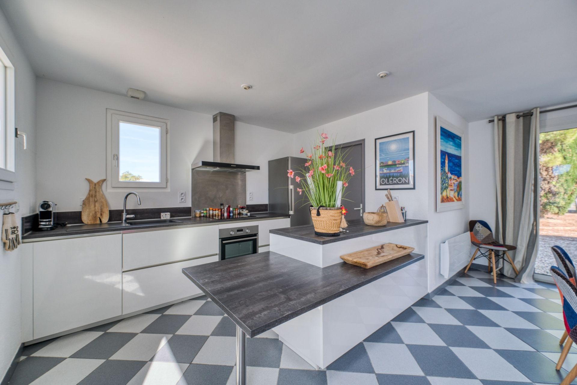 luxury house 5 Rooms for sale on LA BREE LES BAINS (17840)