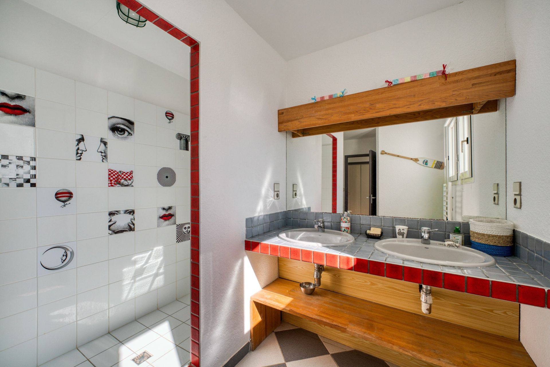 luxury house 5 Rooms for sale on LA BREE LES BAINS (17840)