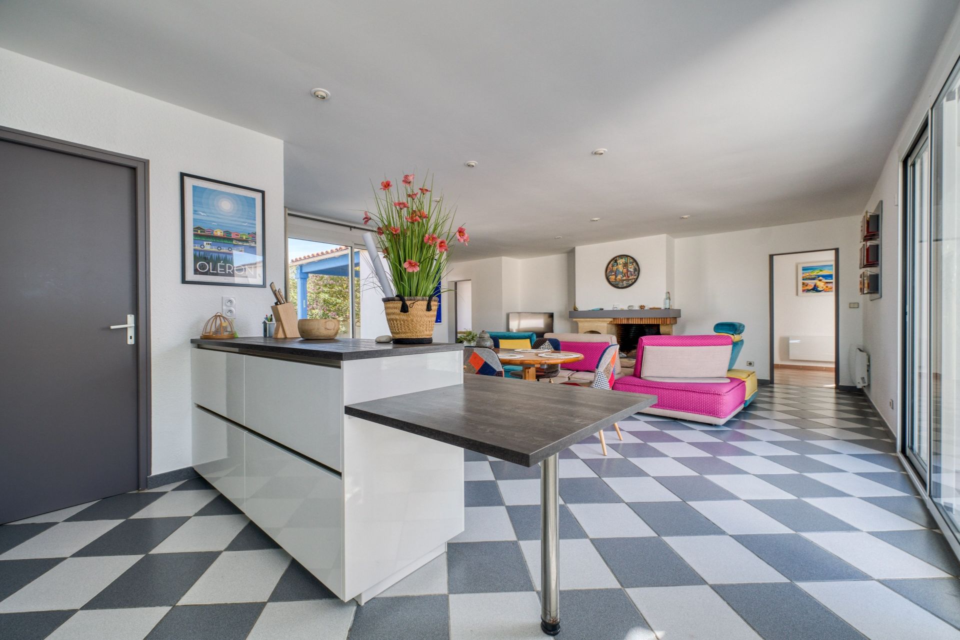 luxury house 5 Rooms for sale on LA BREE LES BAINS (17840)