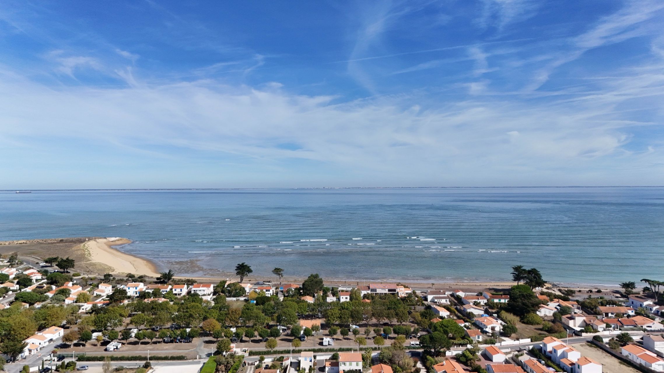 luxury house 5 Rooms for sale on LA BREE LES BAINS (17840)