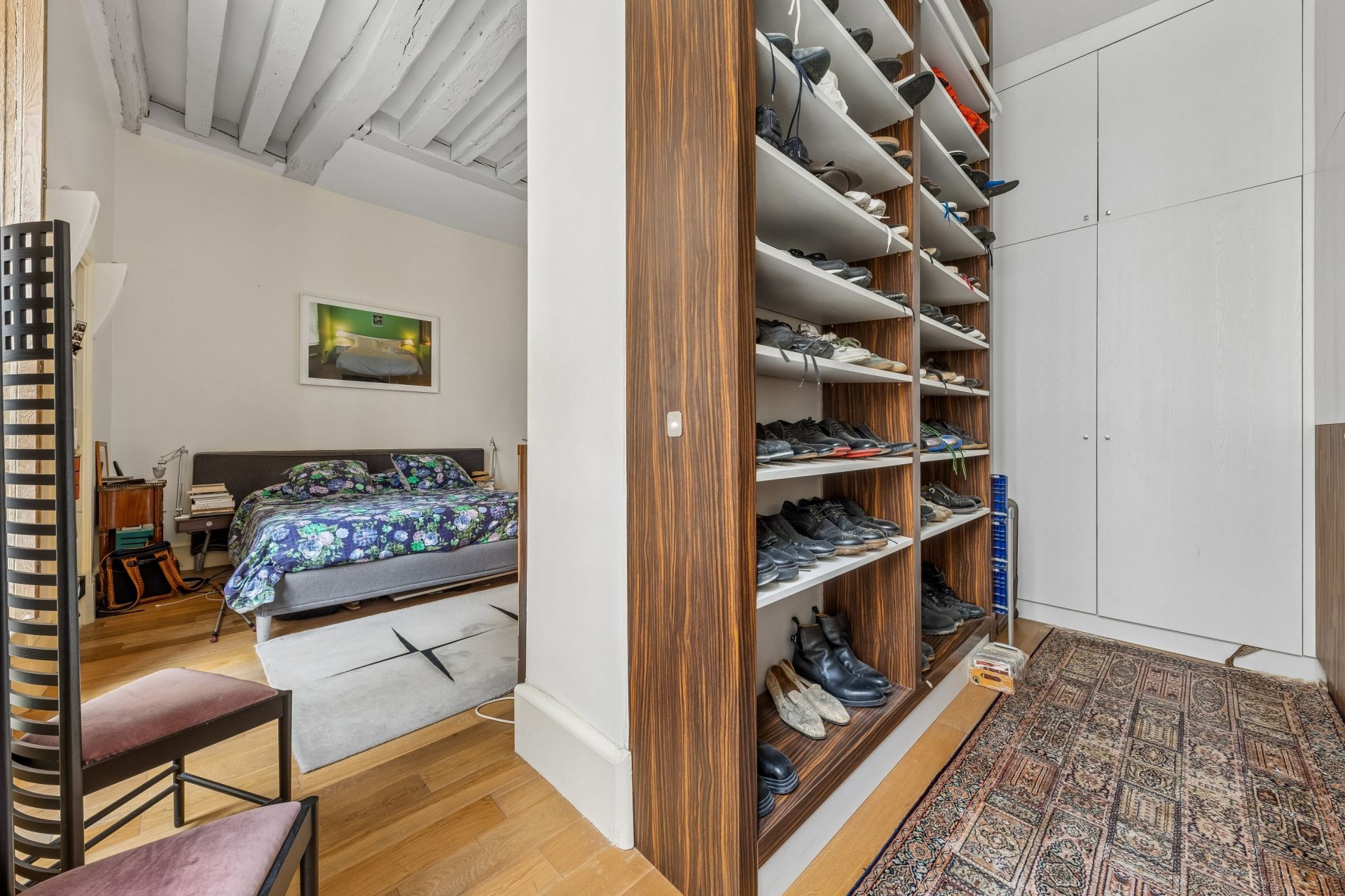 luxury apartment 5 Rooms for sale on PARIS (75004)