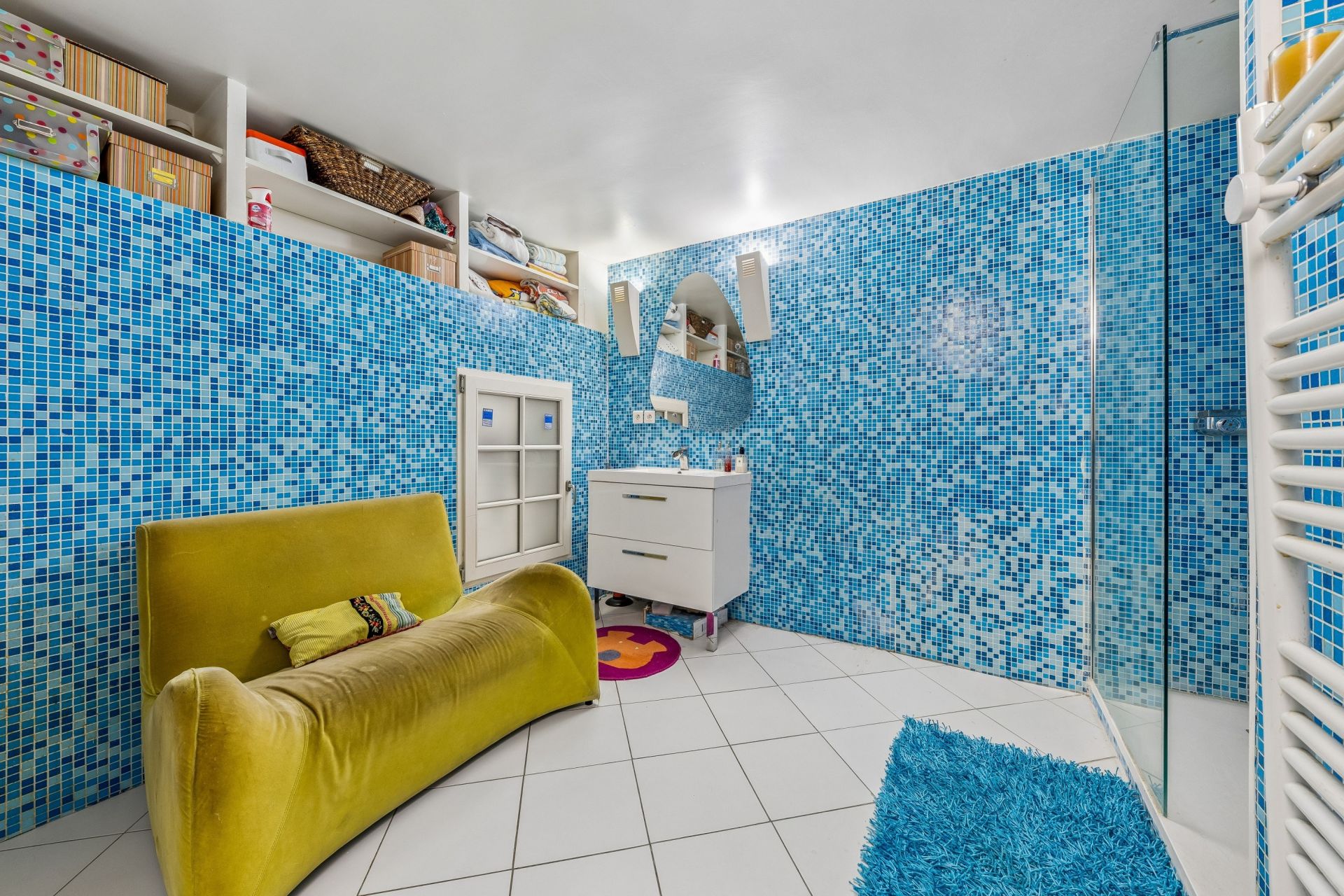 luxury apartment 5 Rooms for sale on PARIS (75004)