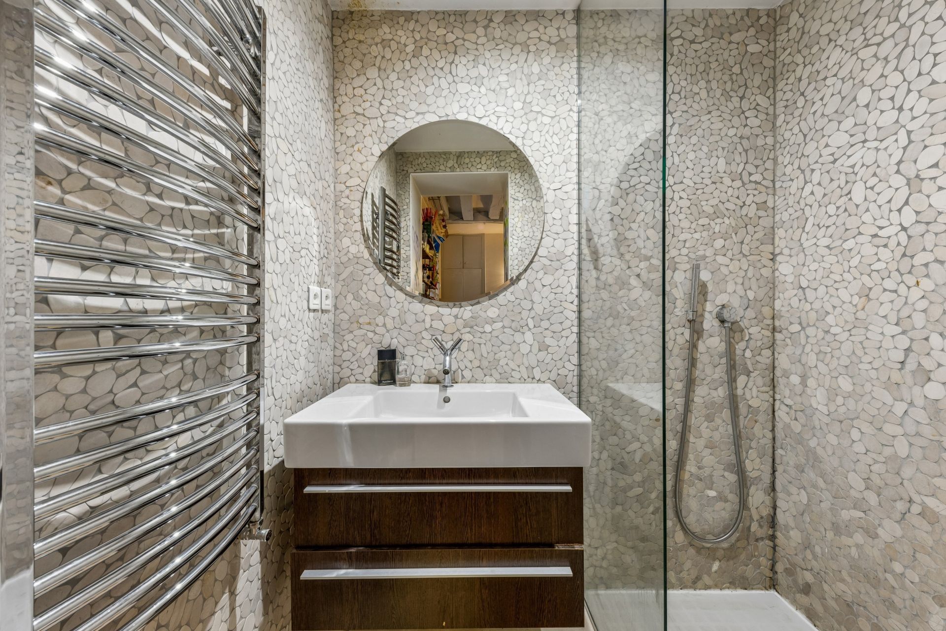 luxury apartment 5 Rooms for sale on PARIS (75004)
