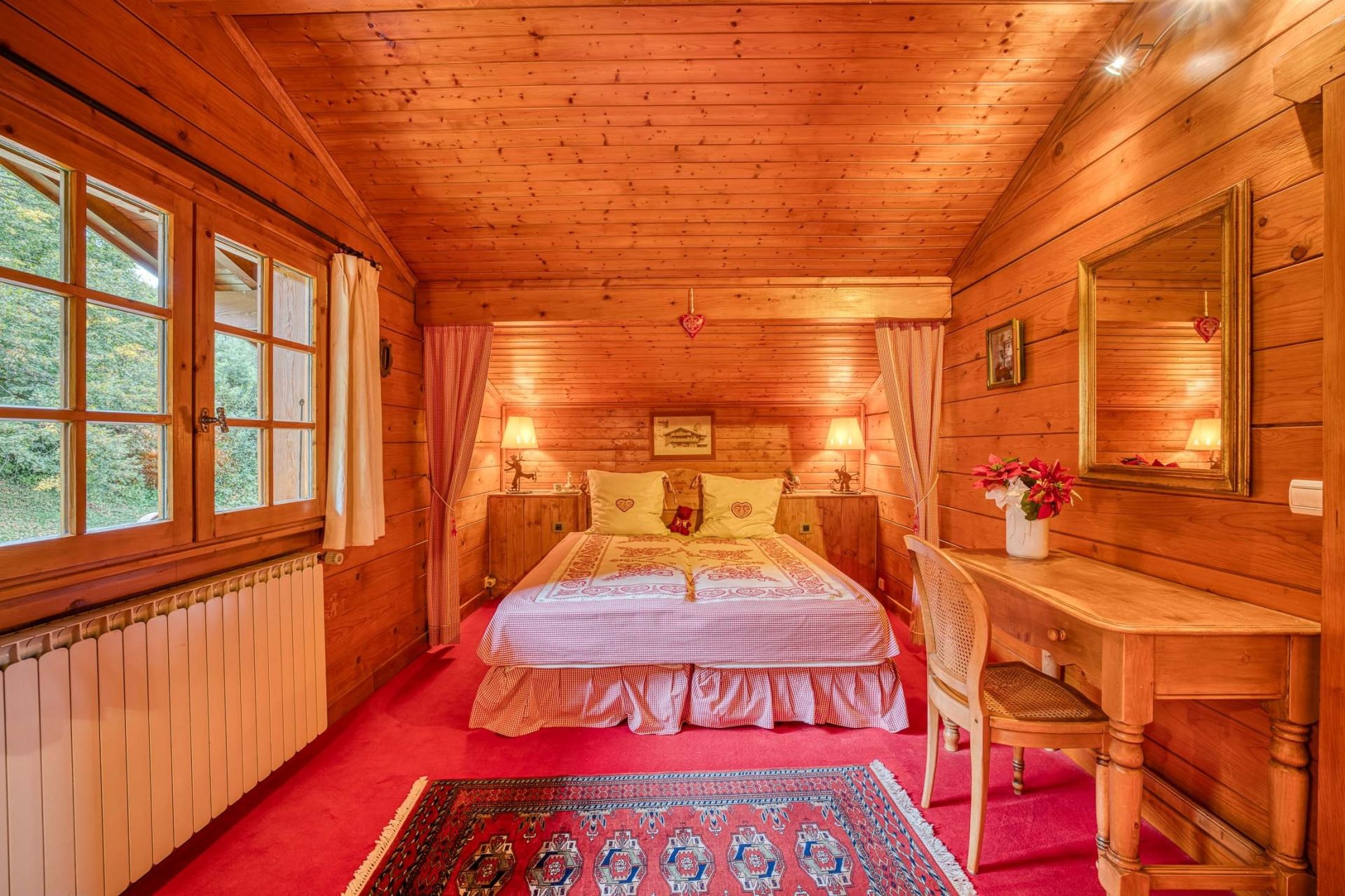 luxury chalet 8 Rooms for sale on TALLOIRES MONTMIN (74290)