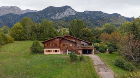 Sale Luxury chalet Talloires-Montmin 8&nbsp;Rooms 296&nbsp;m²