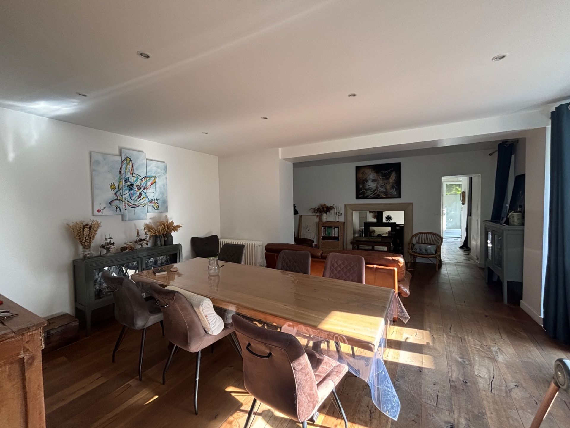 luxury house 6 Rooms for sale on CREULLY SUR SEULLES (14480)